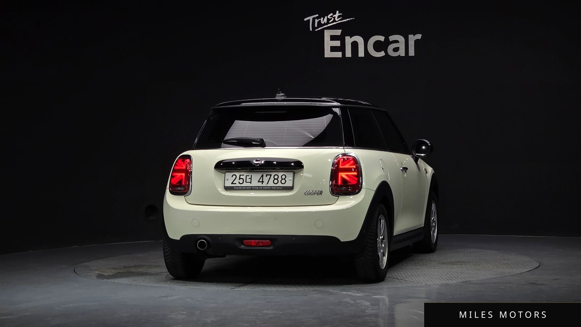 MINI Cooper 2019 — миниатюра 3