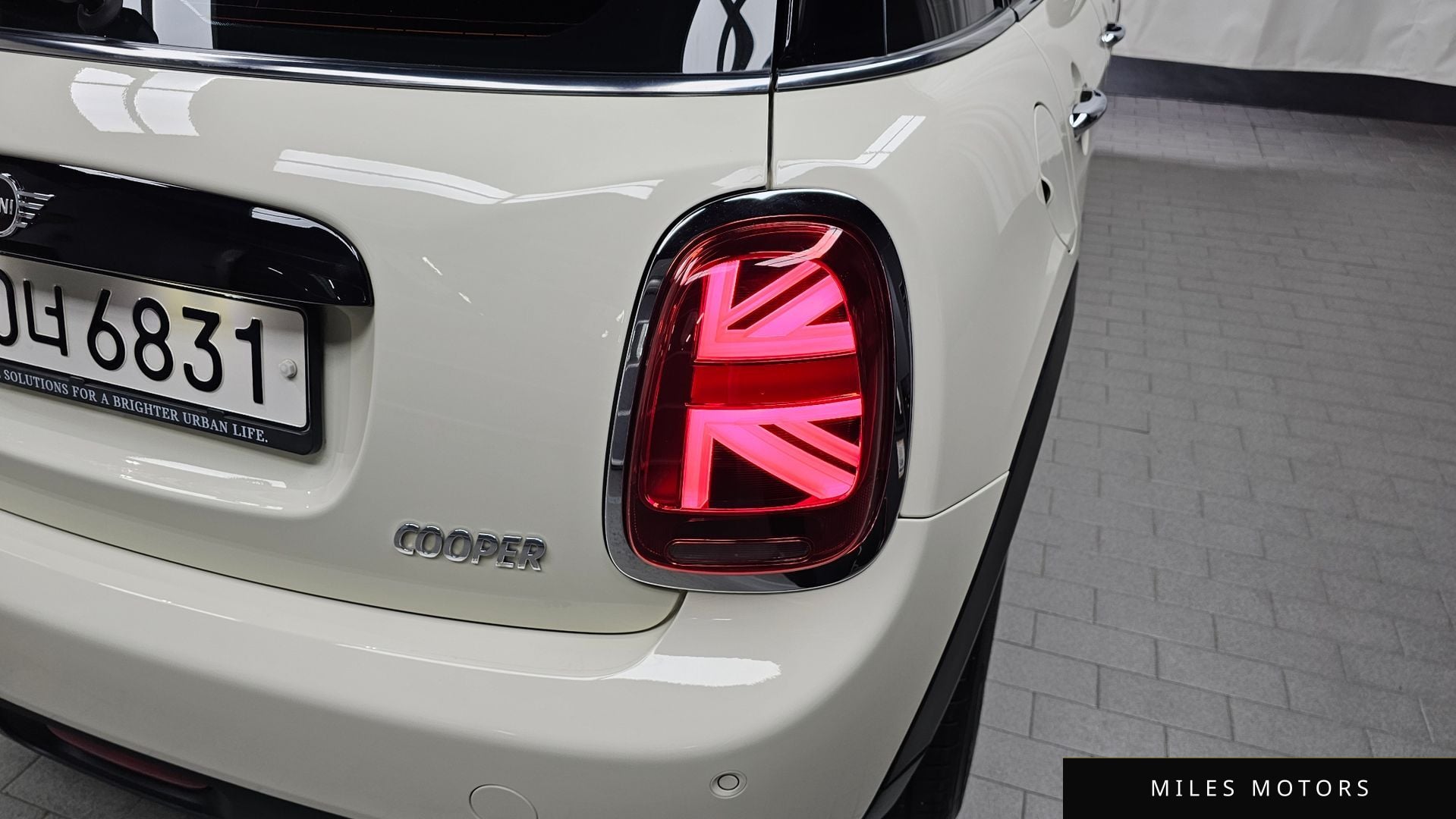 MINI Cooper 2020 — миниатюра 9