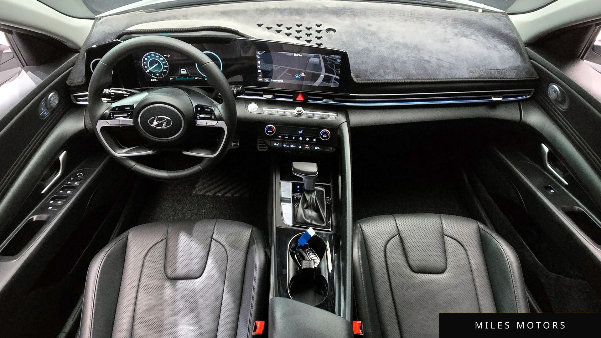 Hyundai AVANTE 2021 — миниатюра 10