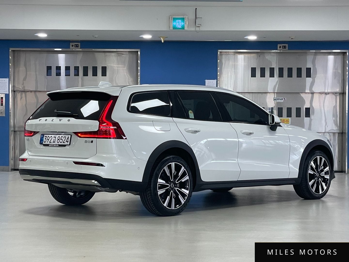 Volvo V60 2026 — миниатюра 2