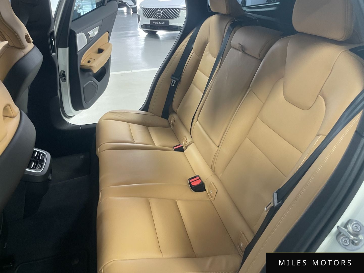 Volvo V60 2026 — миниатюра 11
