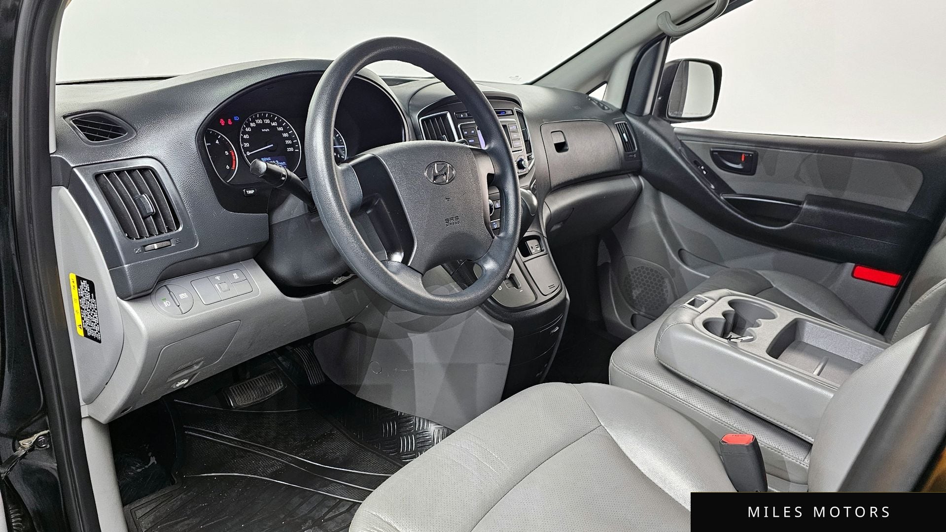 Hyundai Starex 2018 — миниатюра 10