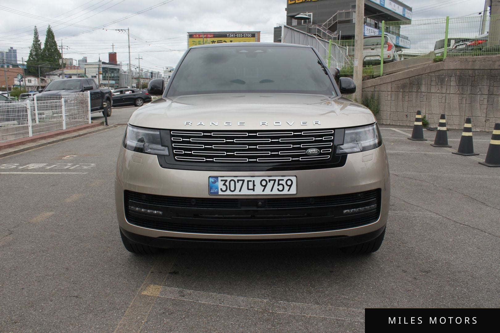 Land Rover Range Rover 2024 — фото 1 из 12