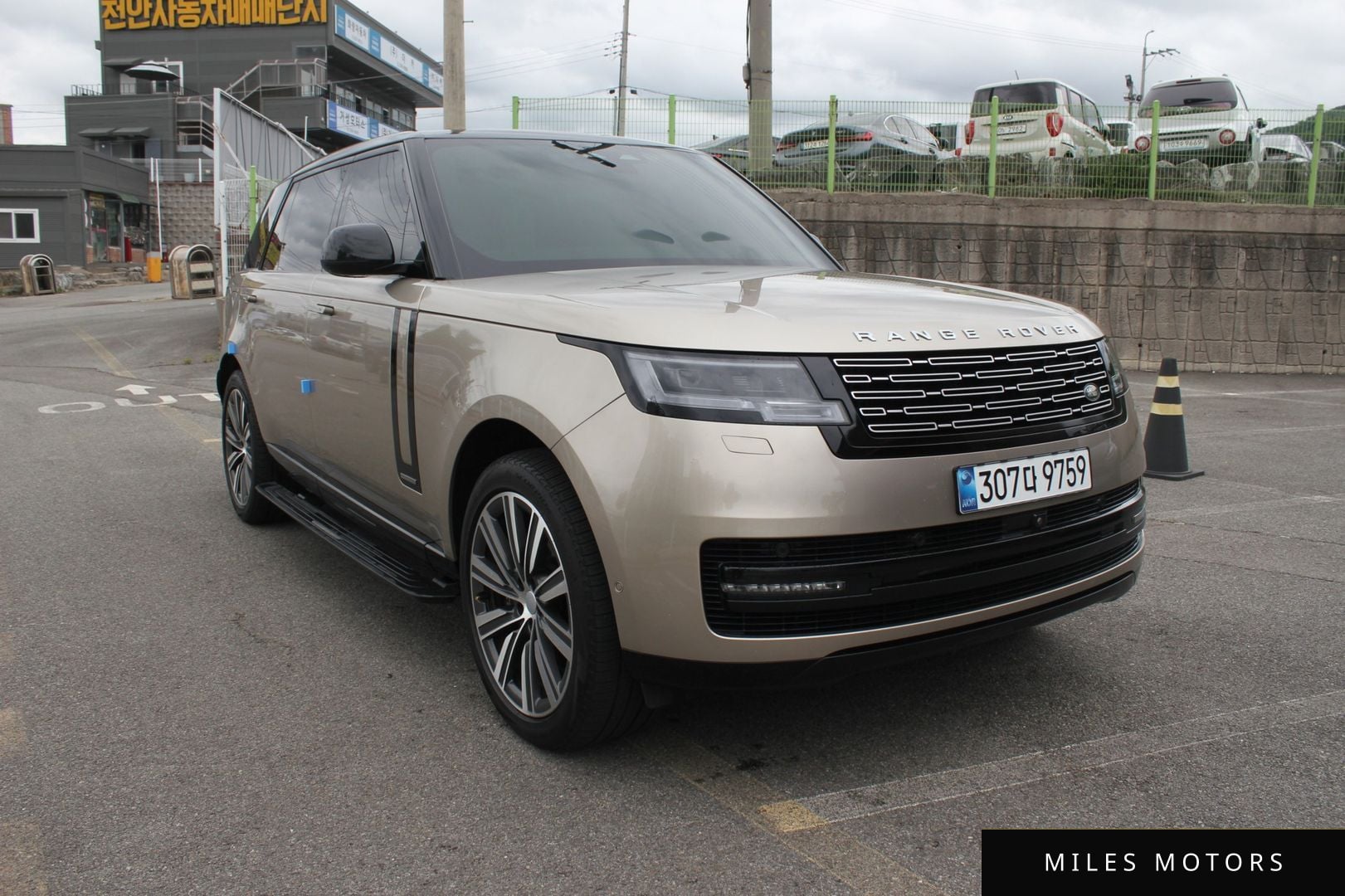 Land Rover Range Rover 2024 — миниатюра 2