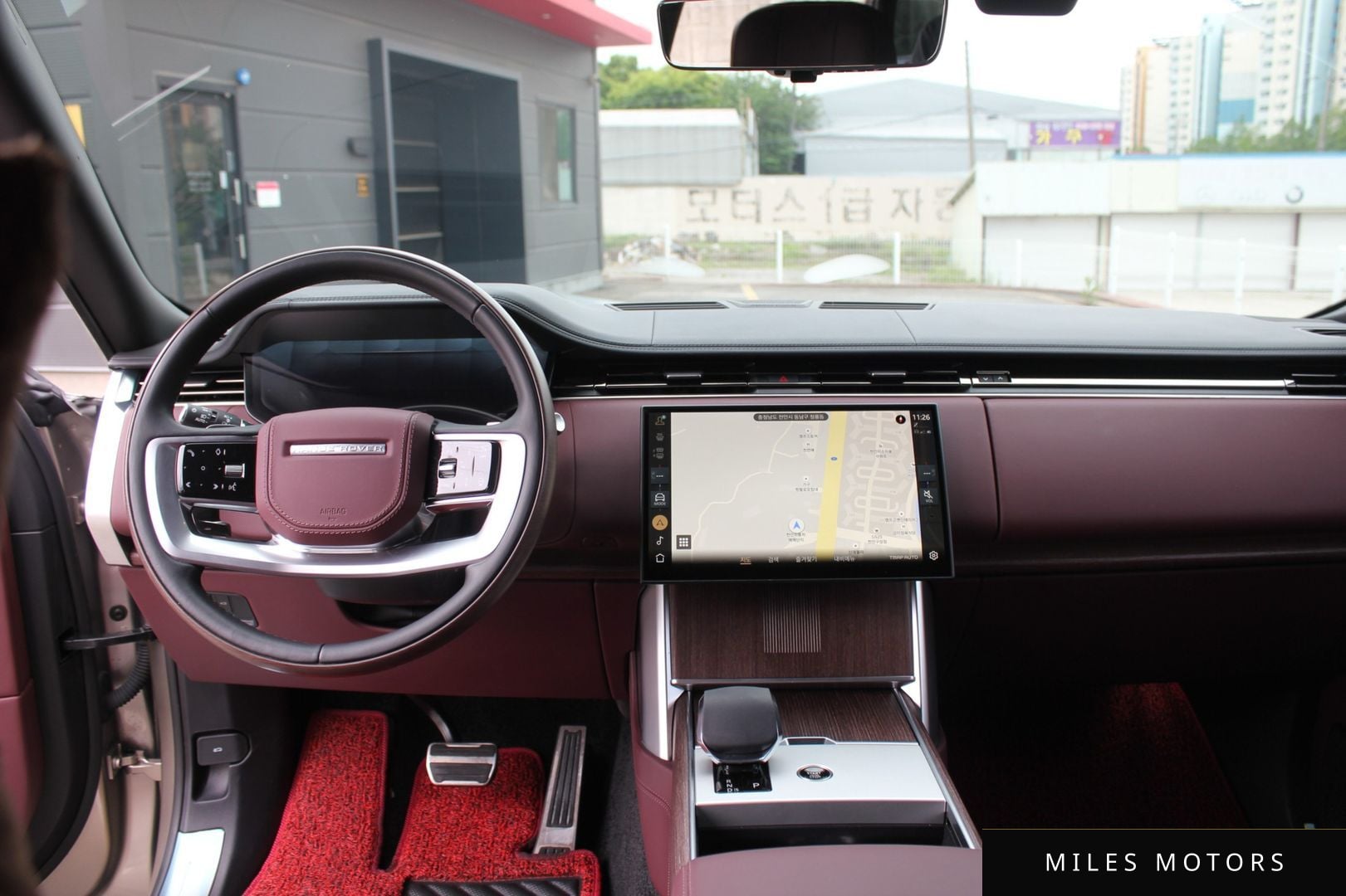 Land Rover Range Rover 2024 — миниатюра 6