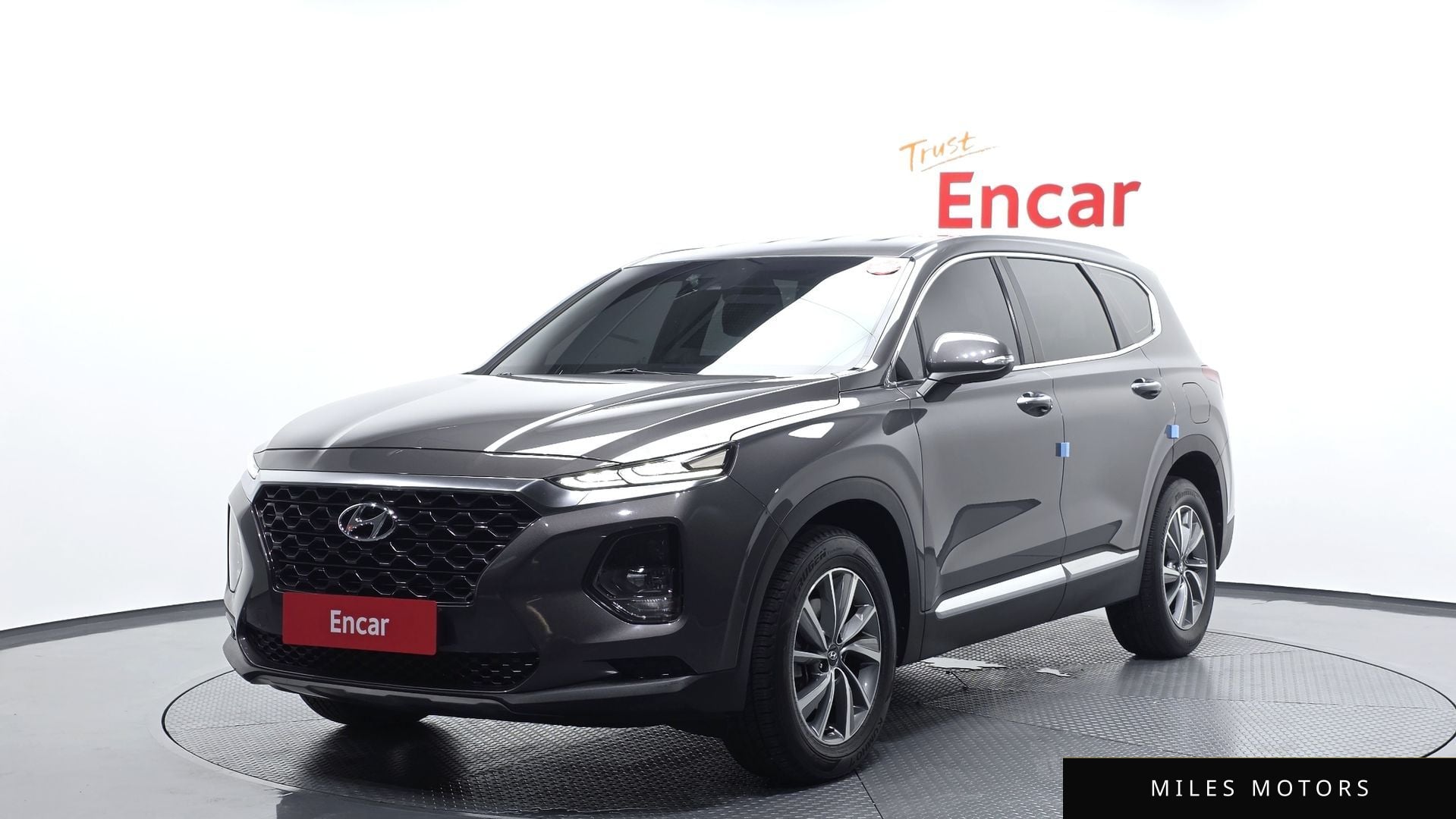 Hyundai Santafe 2020 — фото 1 из 12