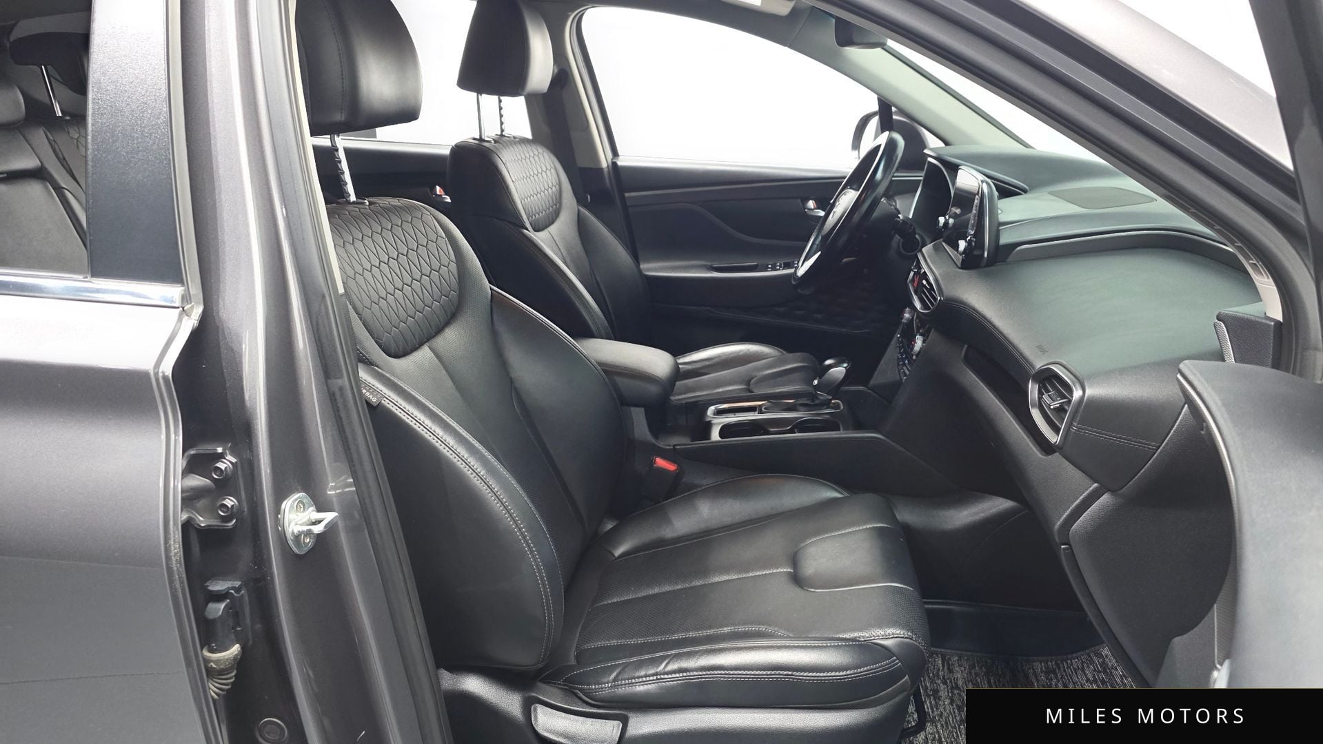 Hyundai Santafe 2020 — миниатюра 11