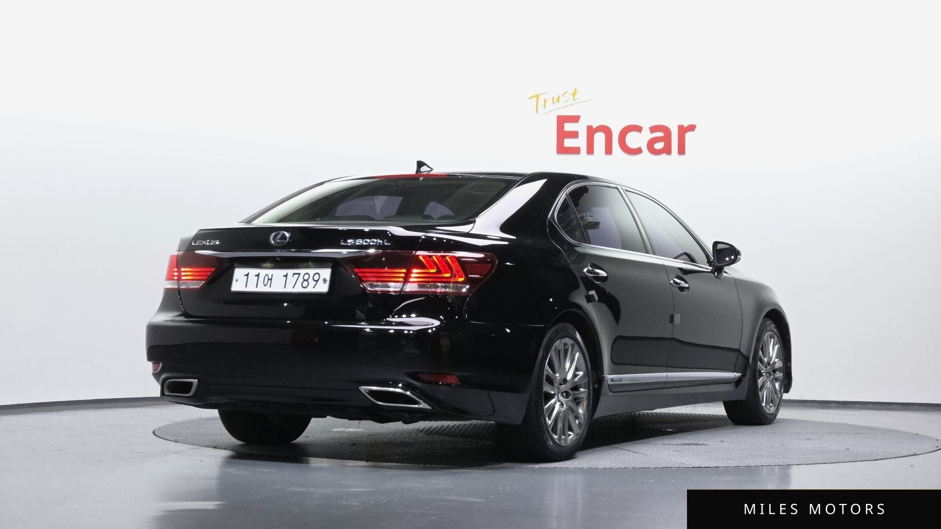 Лексус LS600hL 2015 — миниатюра 2