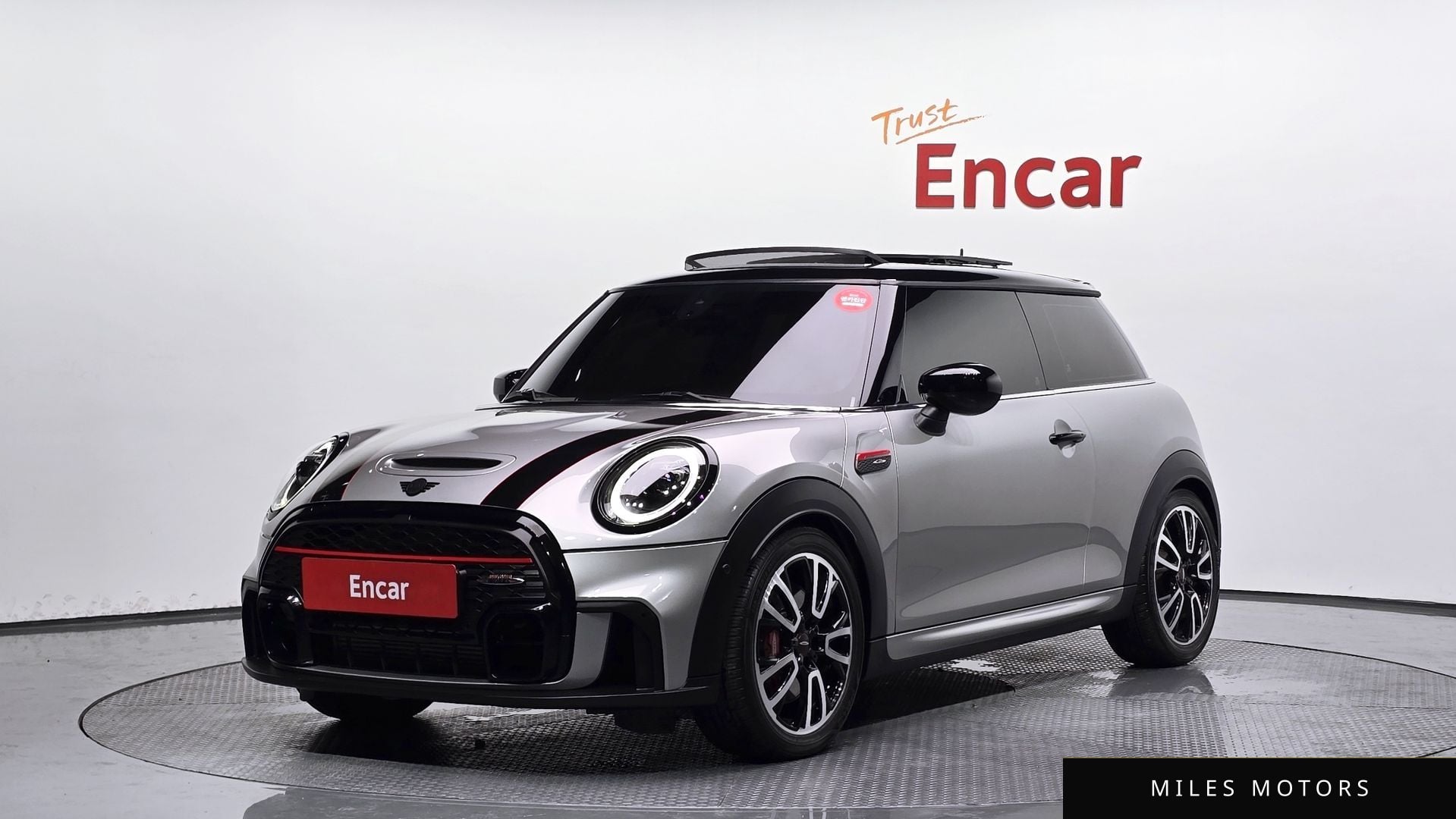 MINI Cooper S 2024 — фото 1 из 12