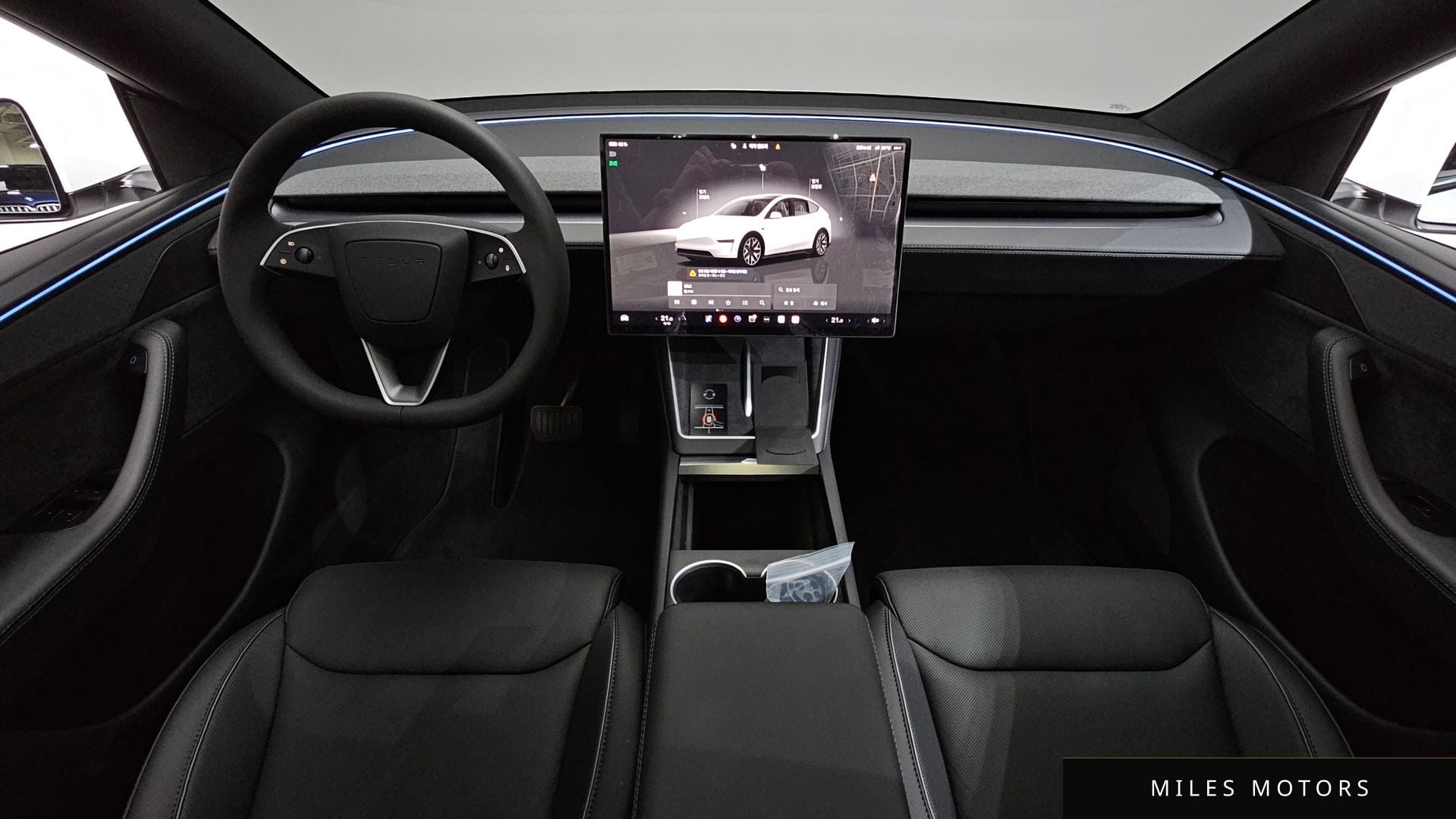 Tesla Model Y 2026 — миниатюра 9