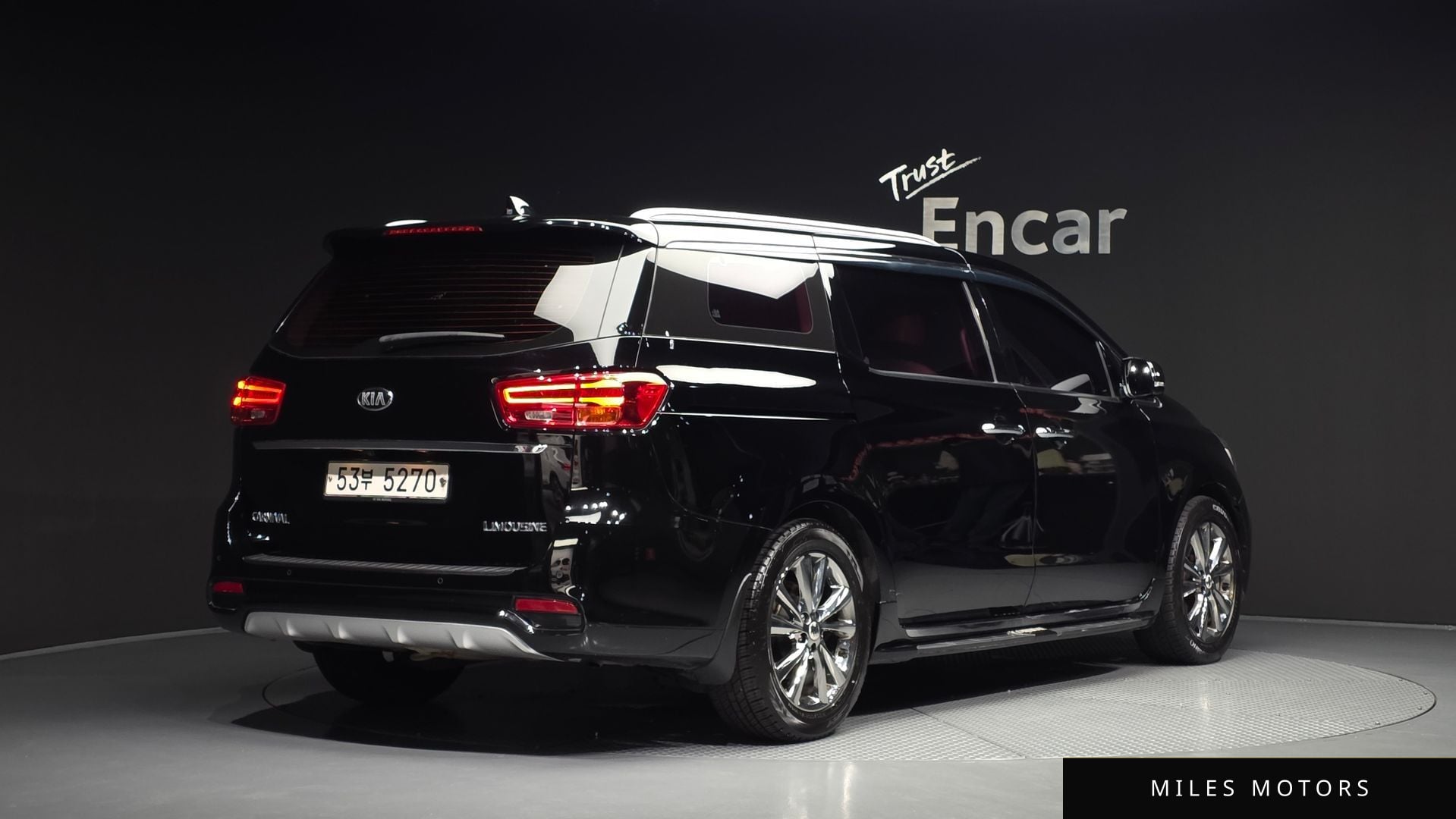 Kia Canival 2019 — миниатюра 2