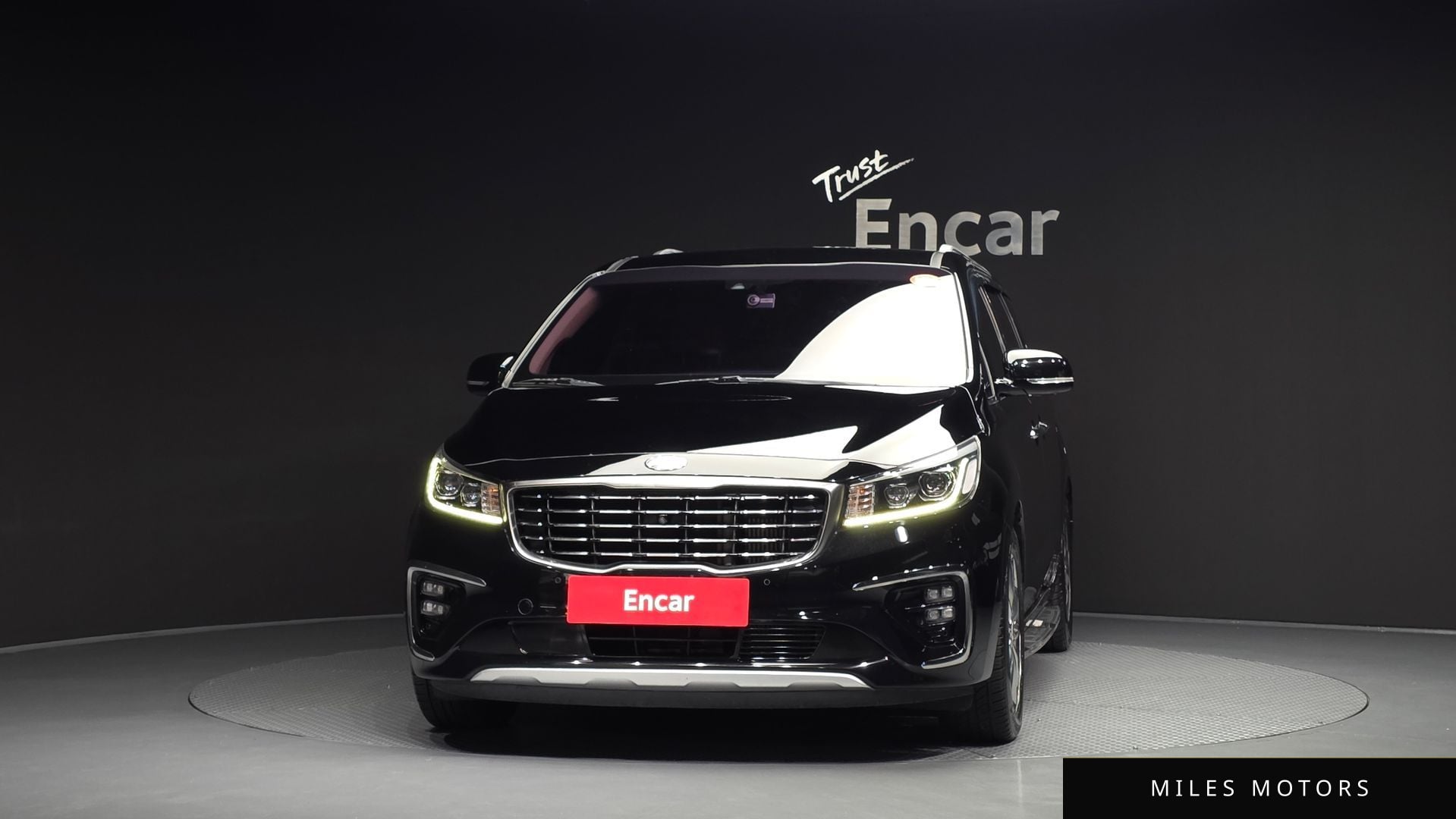Kia Canival 2019 — миниатюра 3