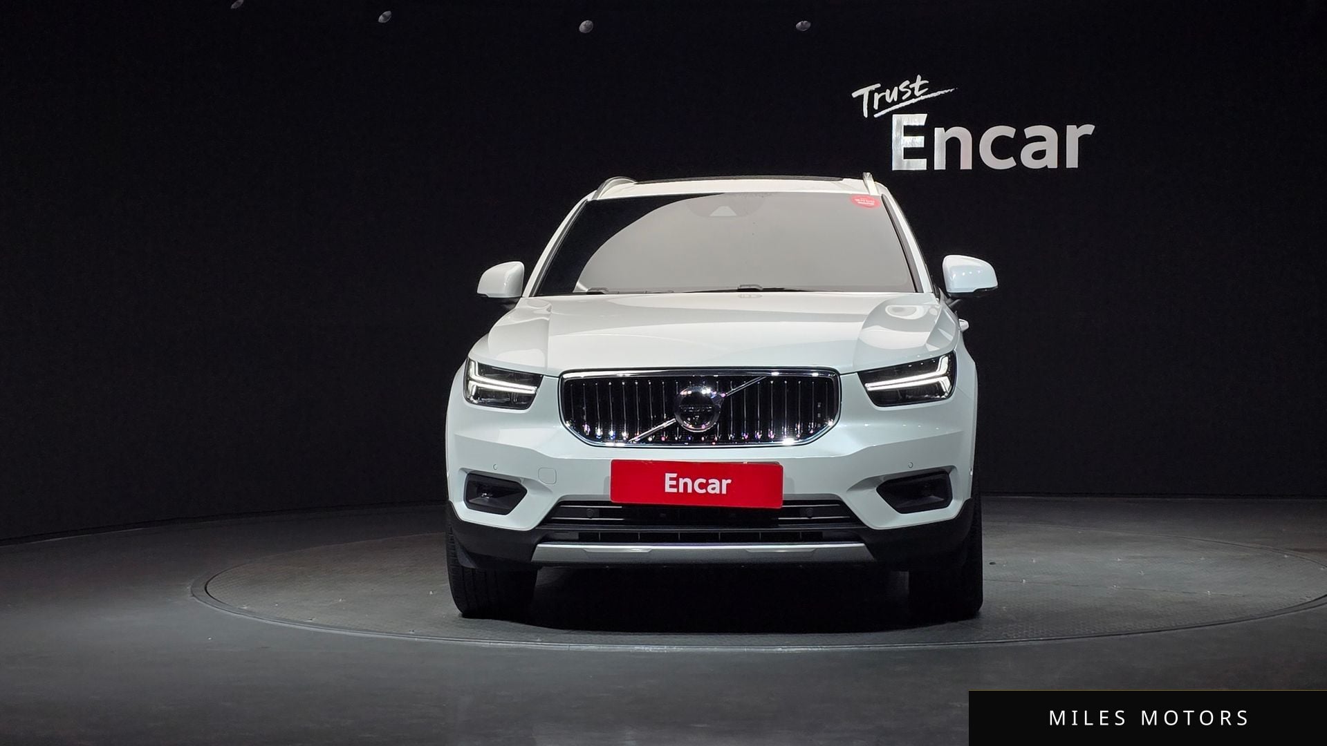 Volvo XC40 2022 — миниатюра 3