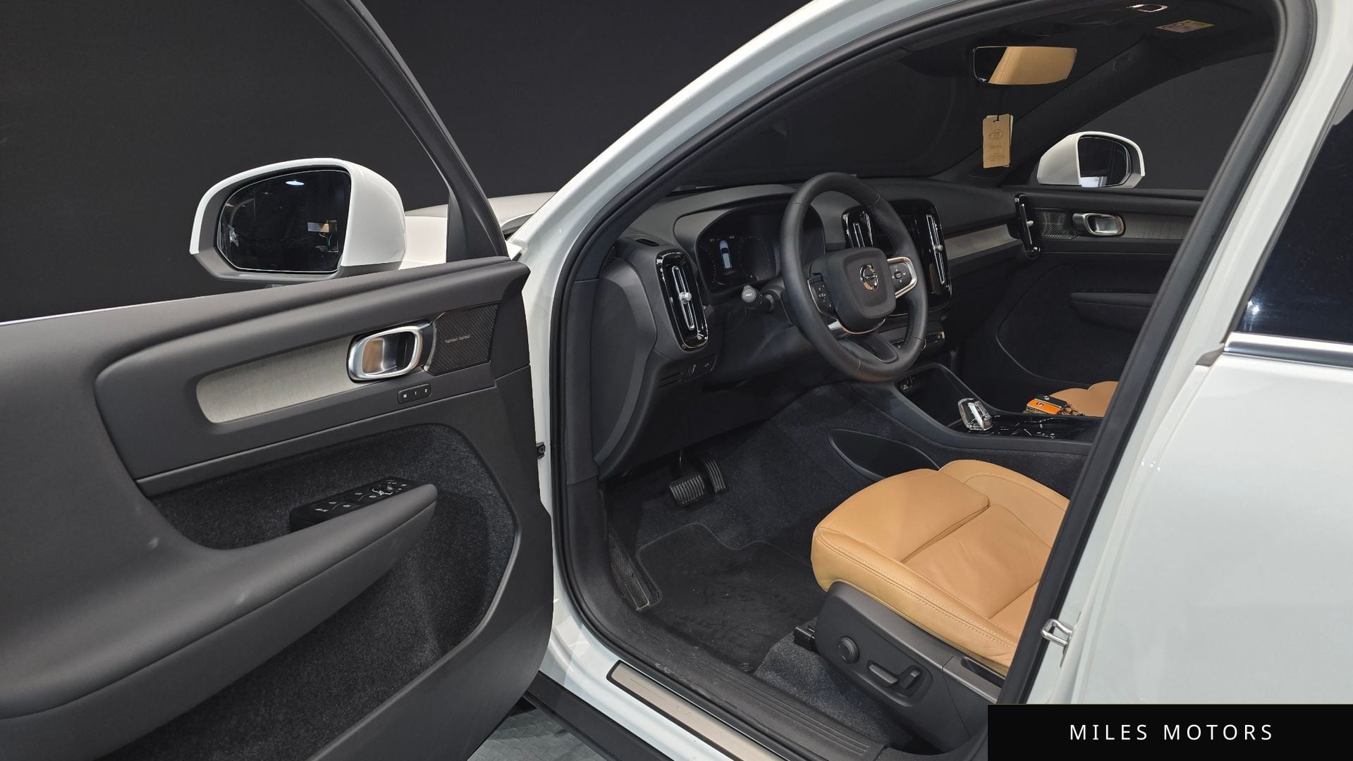 Volvo XC40 2022 — миниатюра 10