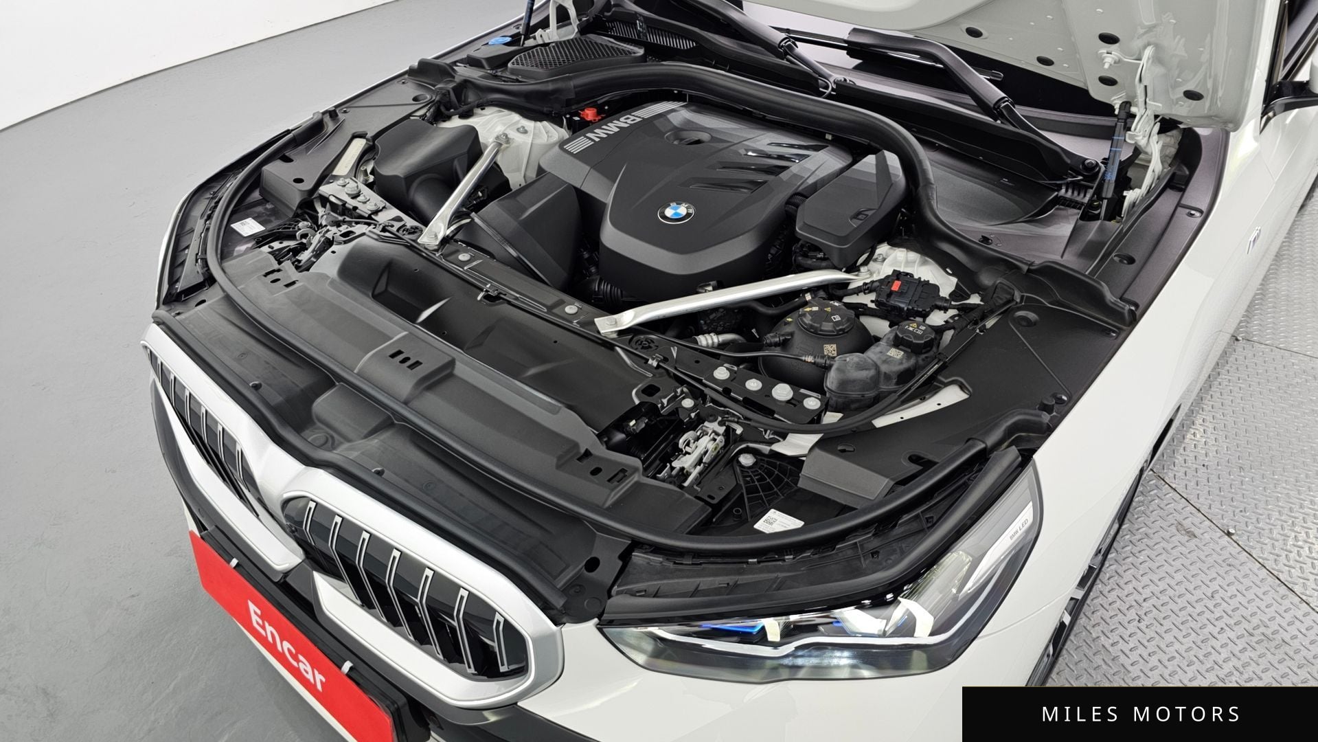 BMW 5 Series (G60) 2024 — миниатюра 6