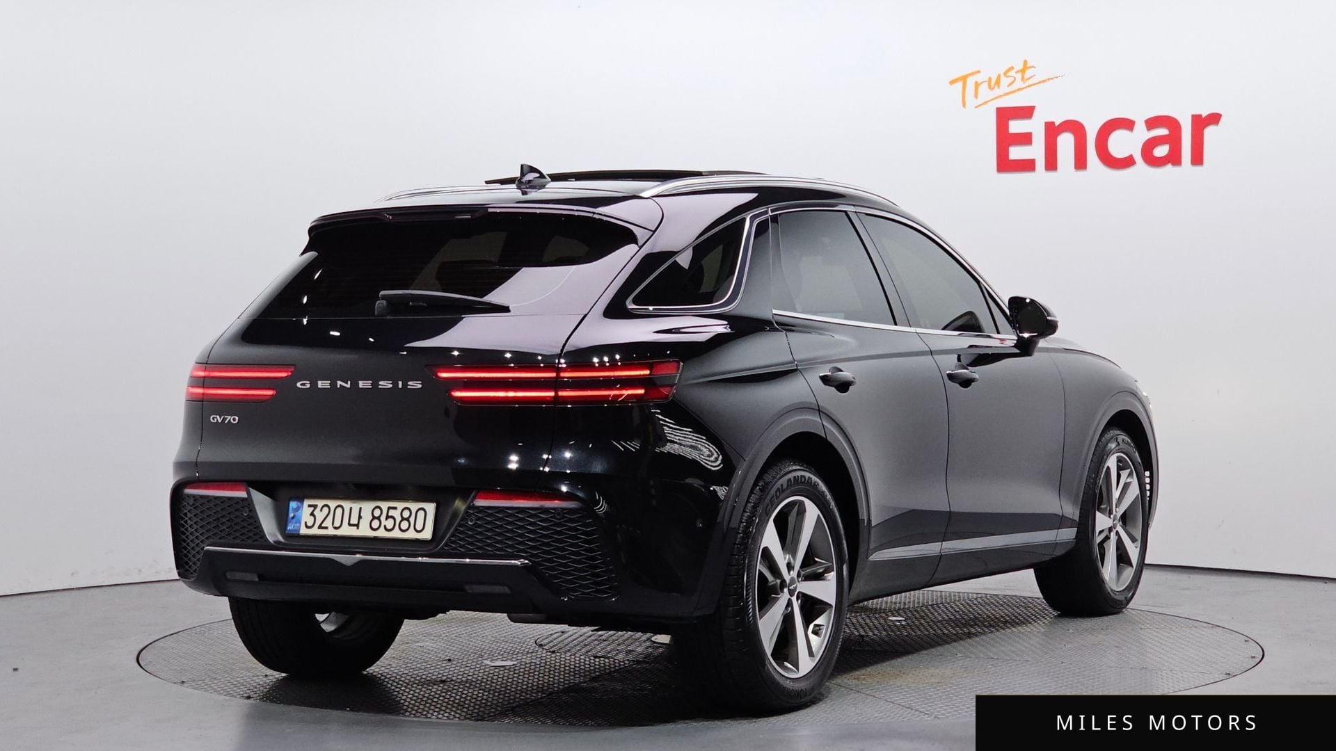 Genesis GV70 2021 — миниатюра 2