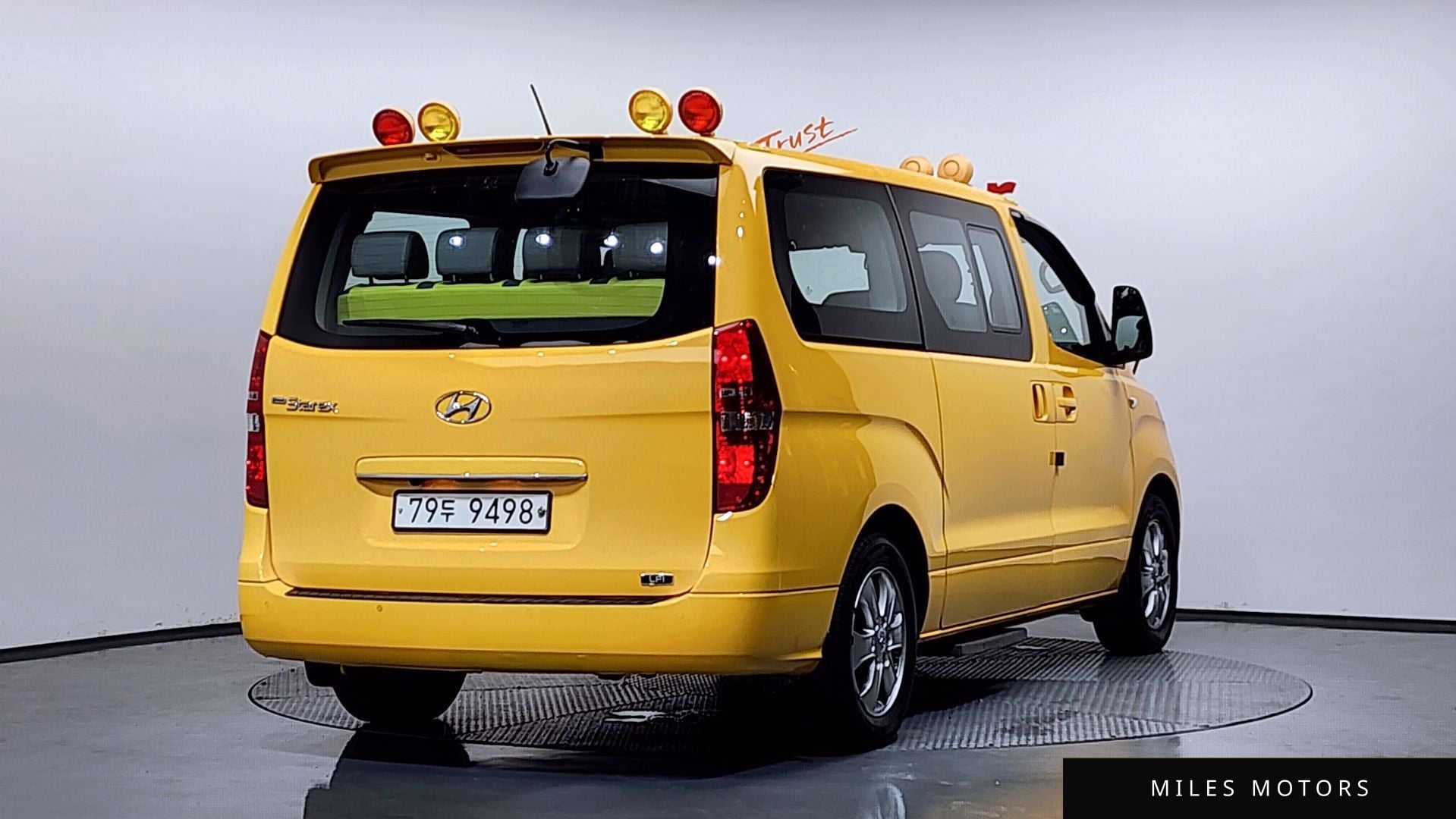 Hyundai Starex 2019 — миниатюра 2