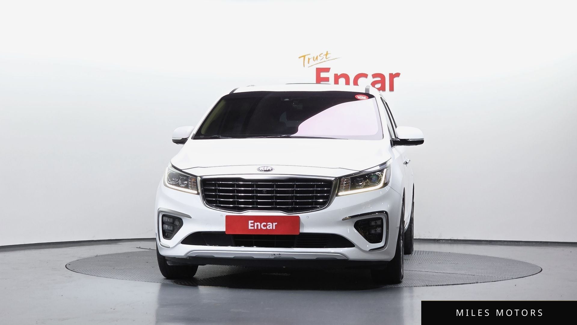 Kia Canival 2019 — миниатюра 3