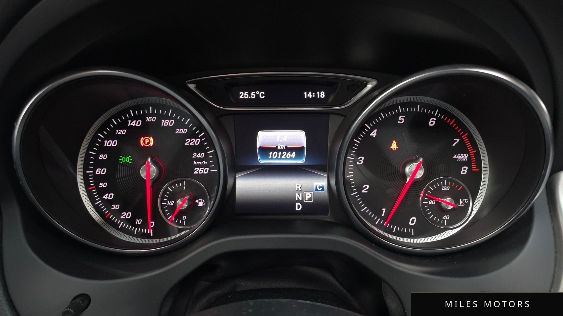 Mercedes-Benz GLA-Class X156 2019 — миниатюра 10