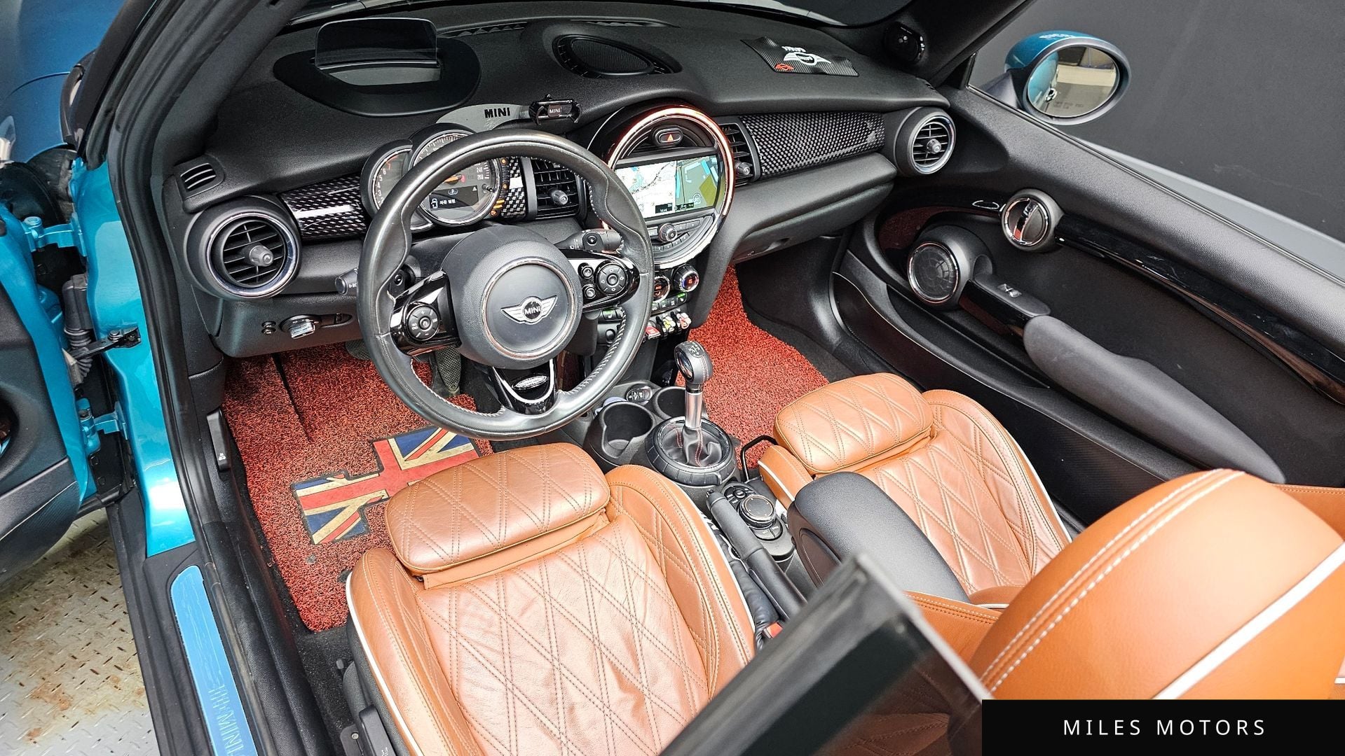 MINI Cooper Convertible 2018 — миниатюра 10