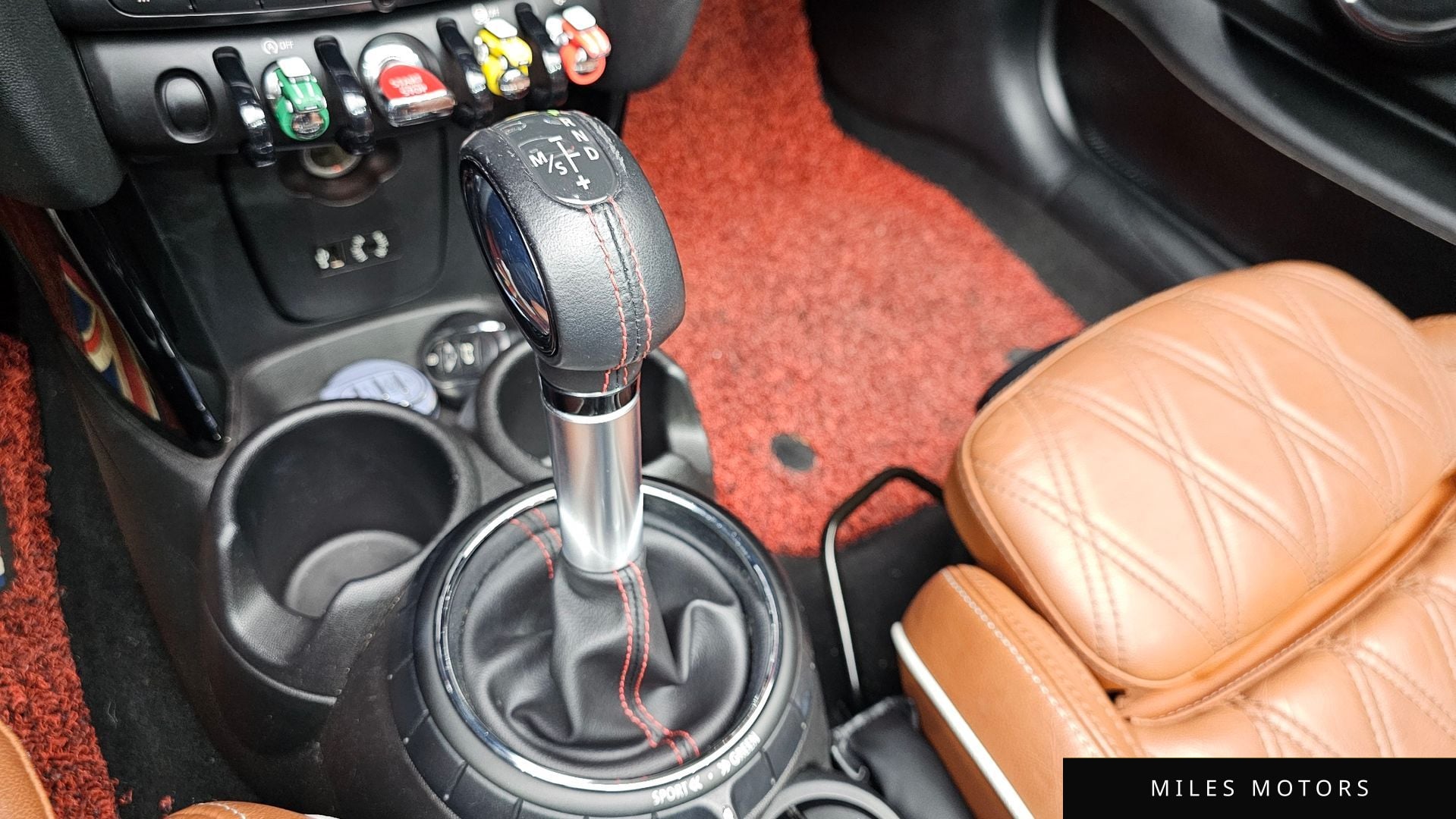 MINI Cooper Convertible 2018 — миниатюра 12