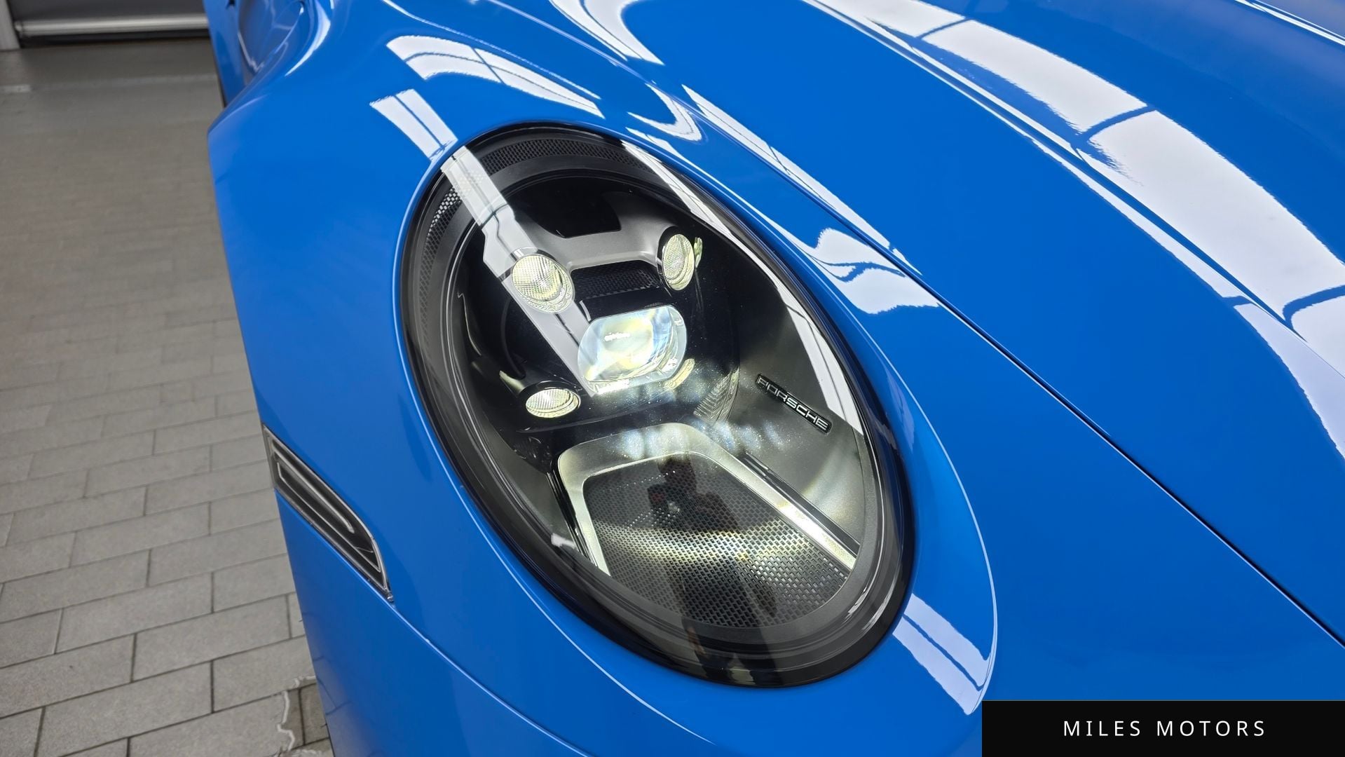 Porsche 911 (992) 2023 — миниатюра 8