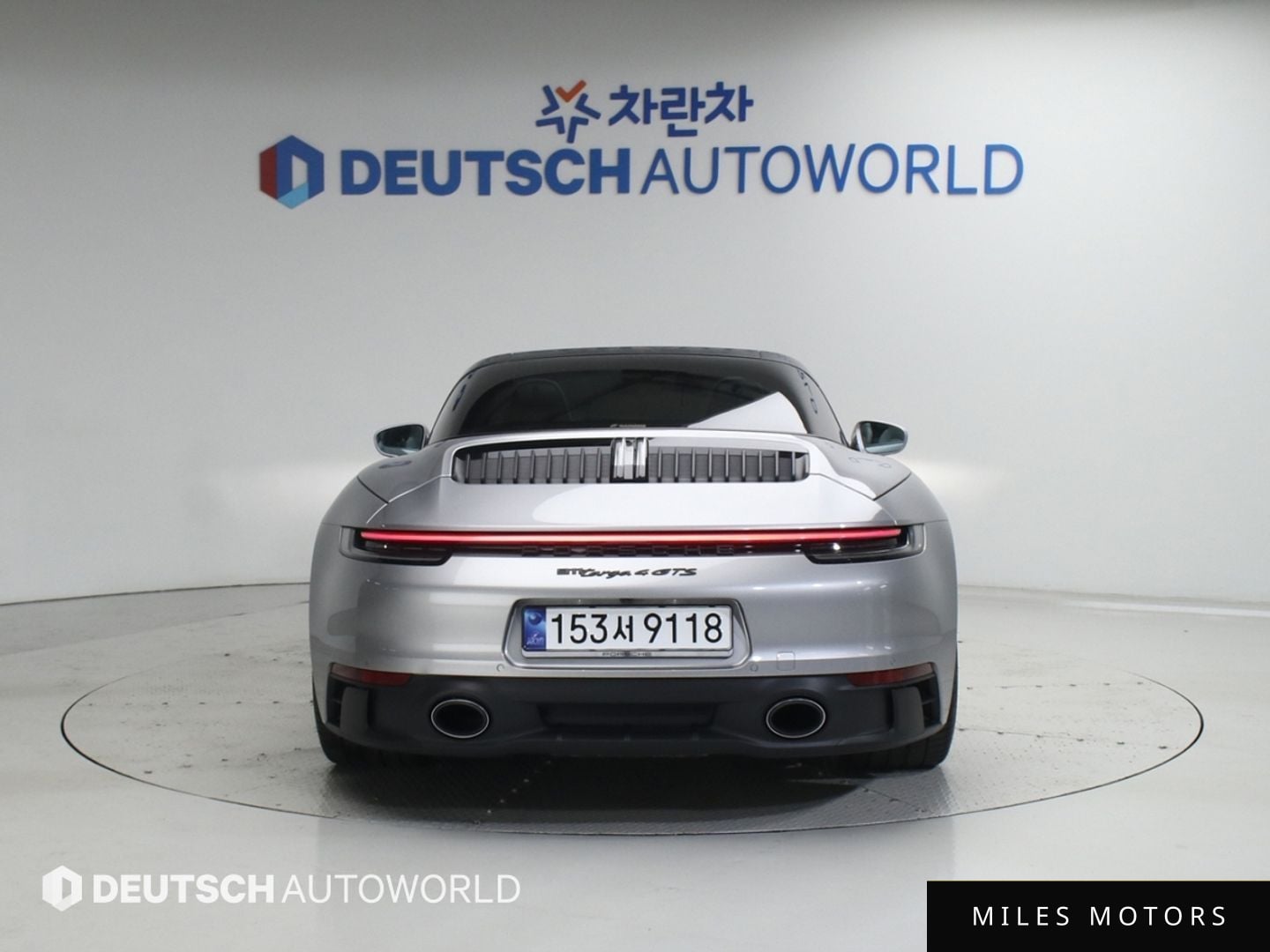 Porsche 911 (992) 2024 — миниатюра 6