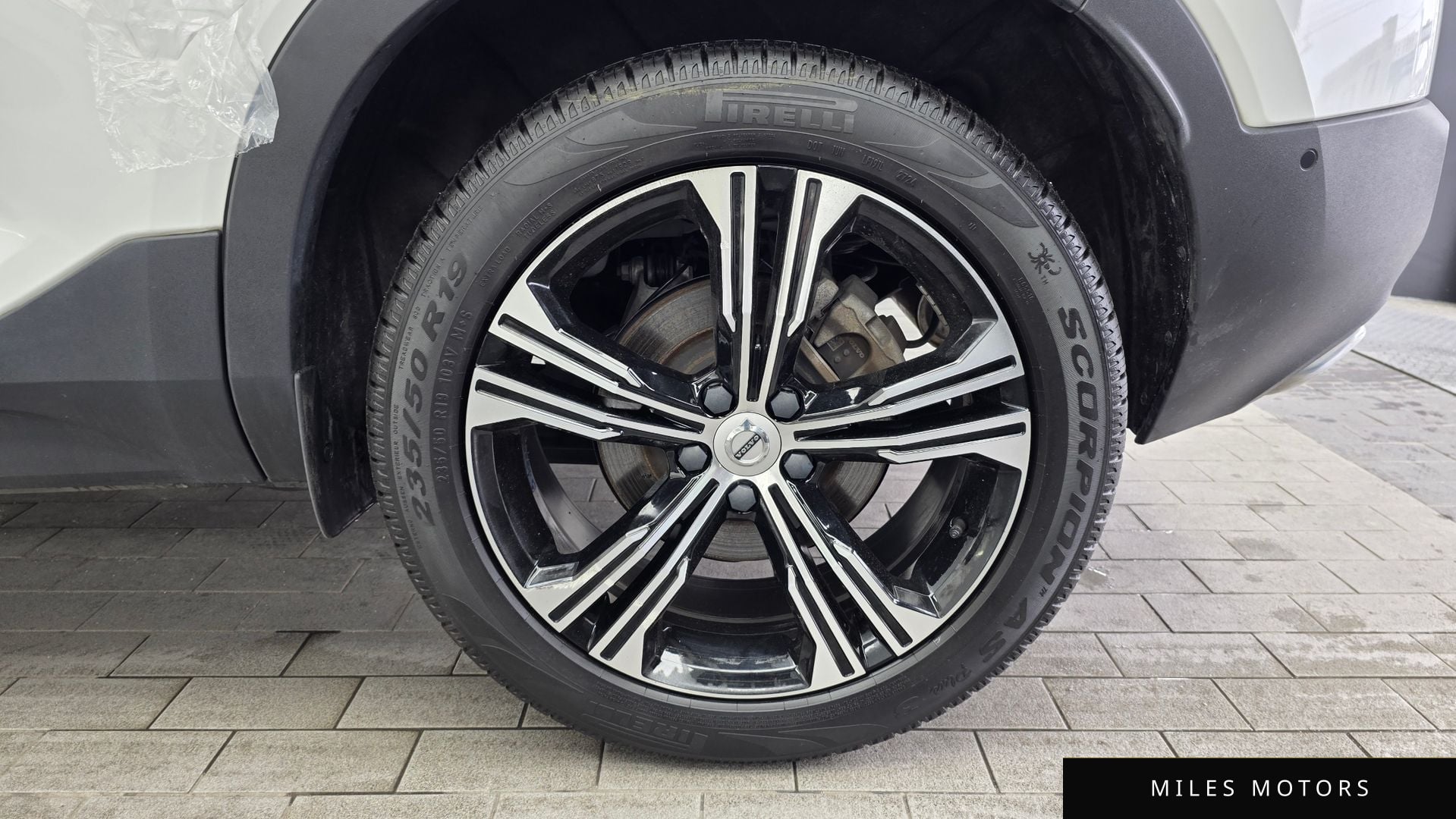 Volvo XC40 2020 — миниатюра 7