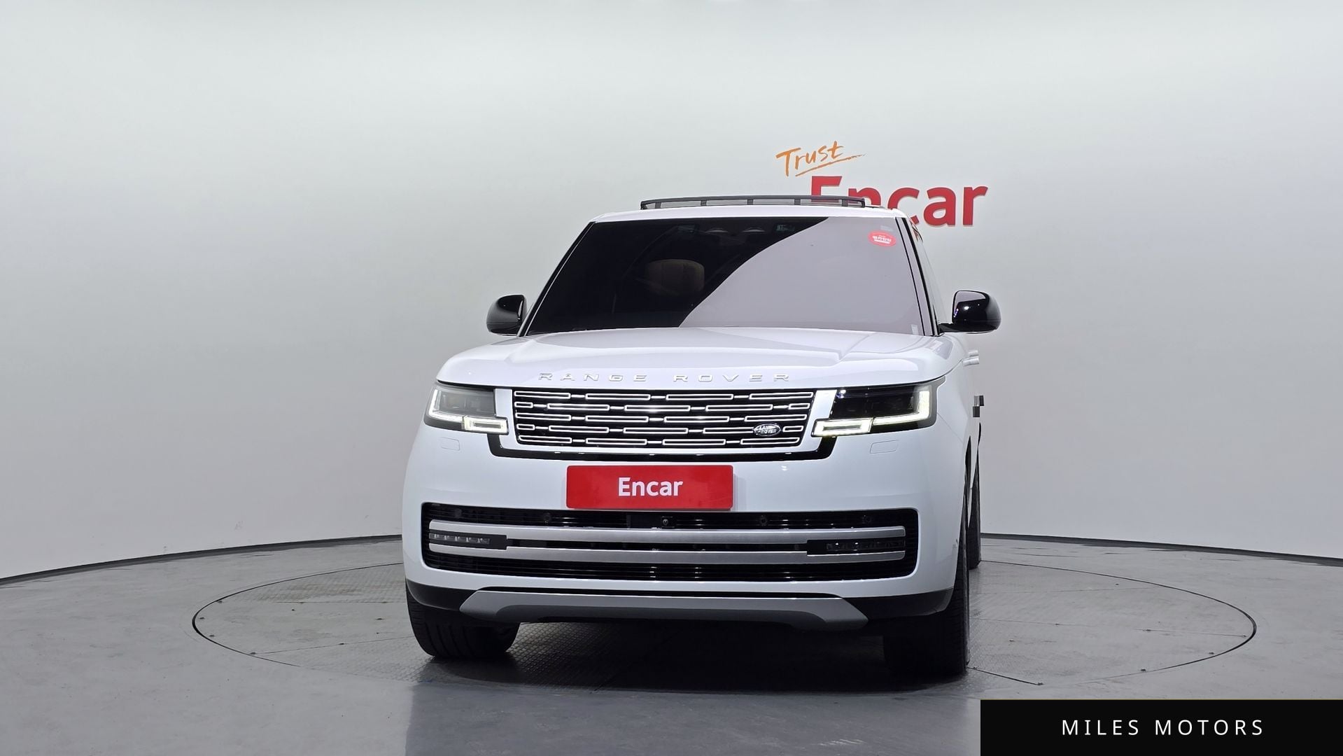 Land Rover Range Rover 2024 — миниатюра 3