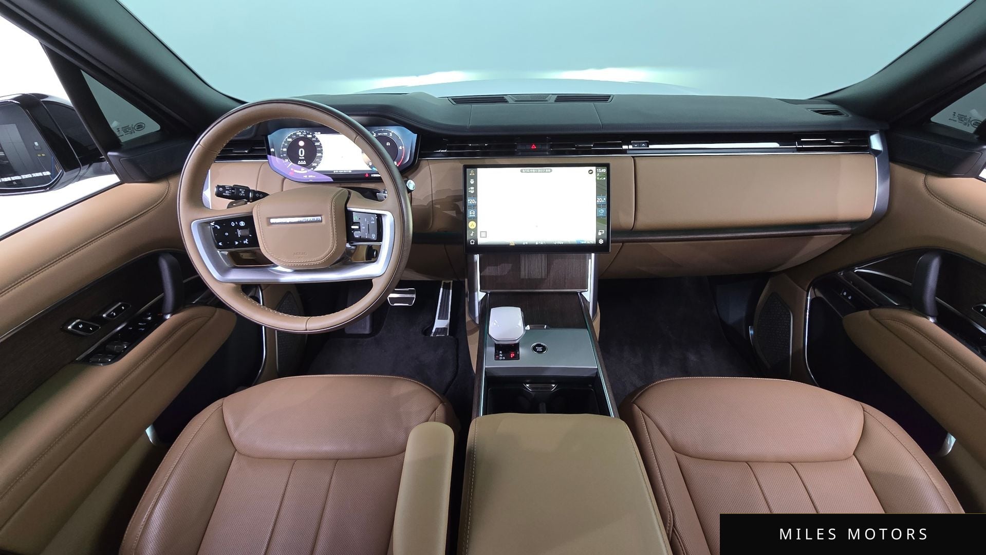 Land Rover Range Rover 2024 — миниатюра 10
