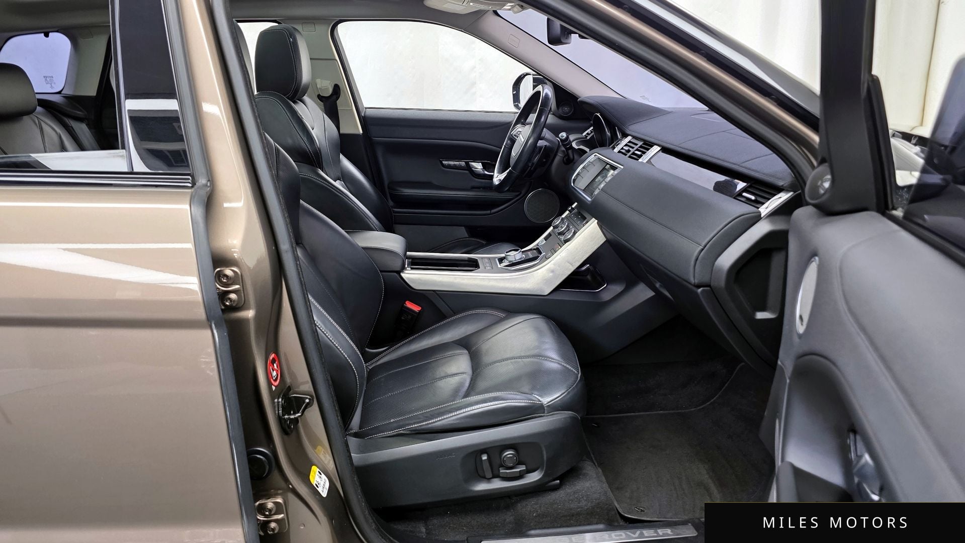 Land Rover Range Rover Evoque 2016 — миниатюра 11