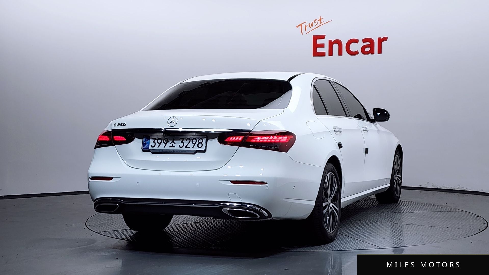Mercedes-Benz E-Class W213 2021 — миниатюра 2