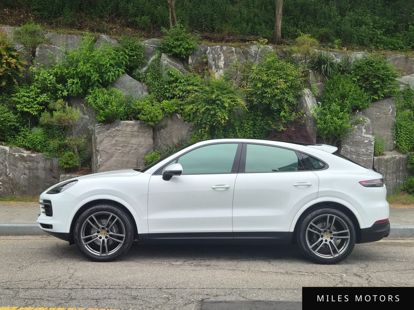 Porsche Cayenne 2021 — миниатюра 4