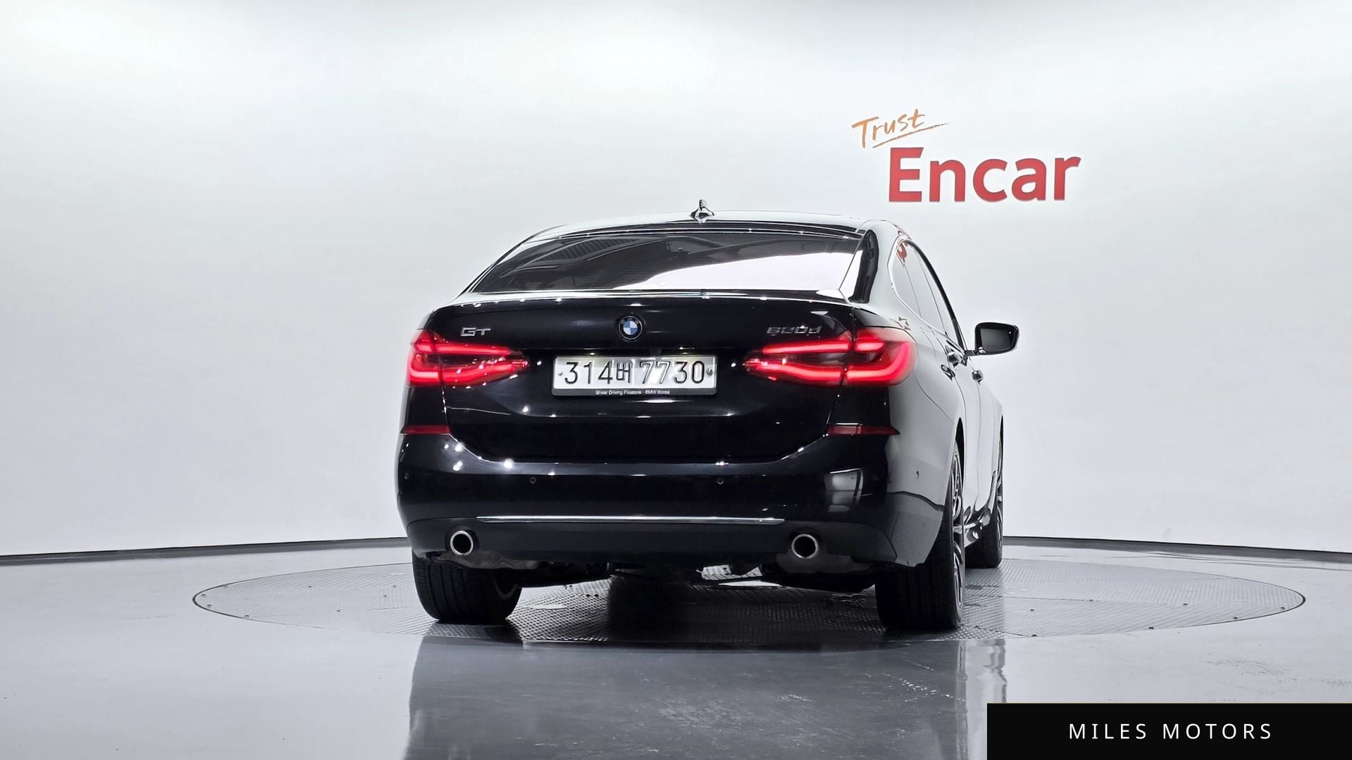 BMW 6 Series GT (G32) 2020 — миниатюра 3