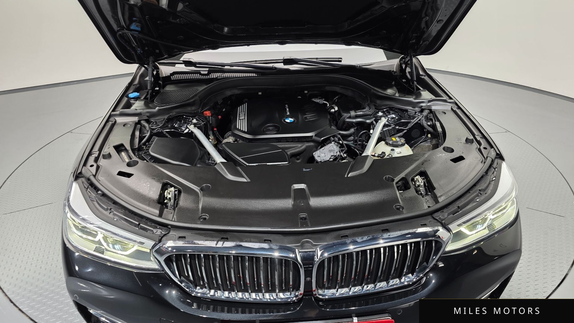 BMW 6 Series GT (G32) 2020 — миниатюра 5