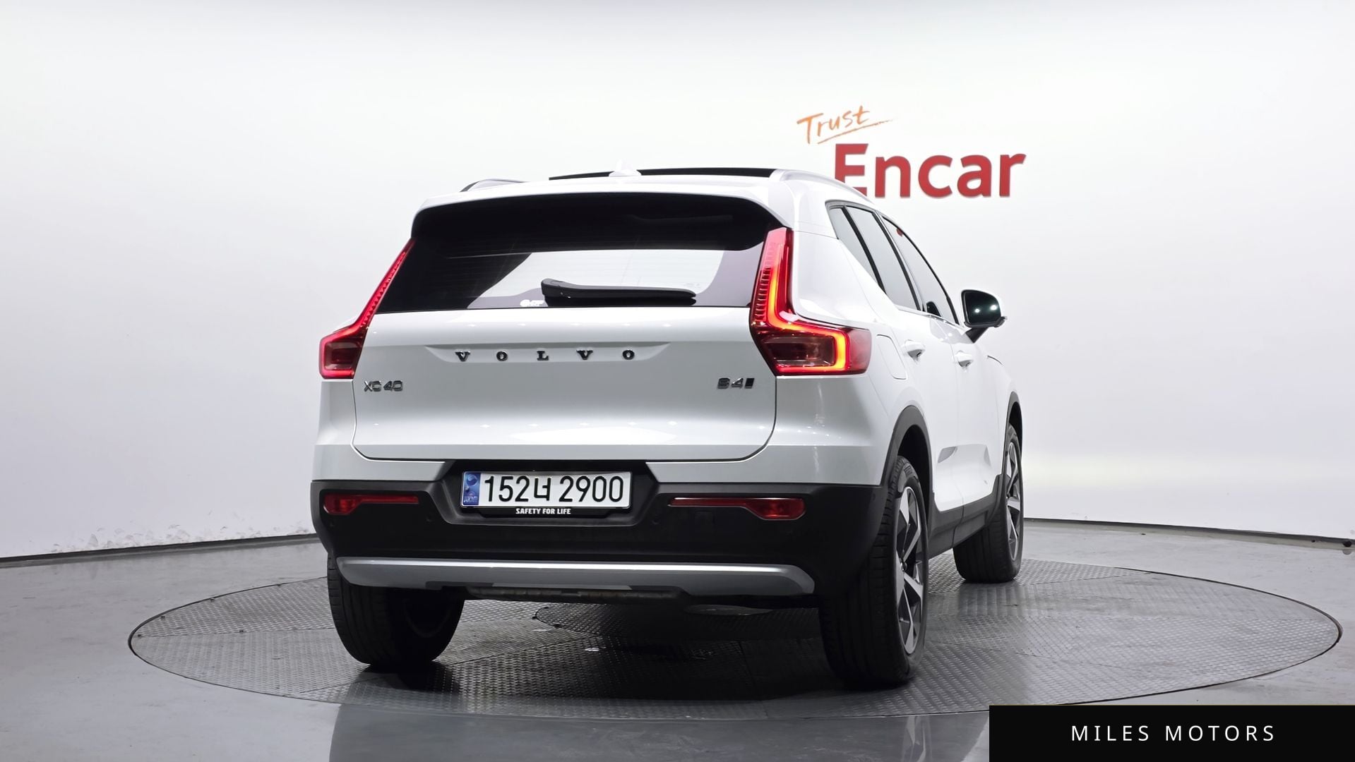 Volvo XC40 2024 — миниатюра 3