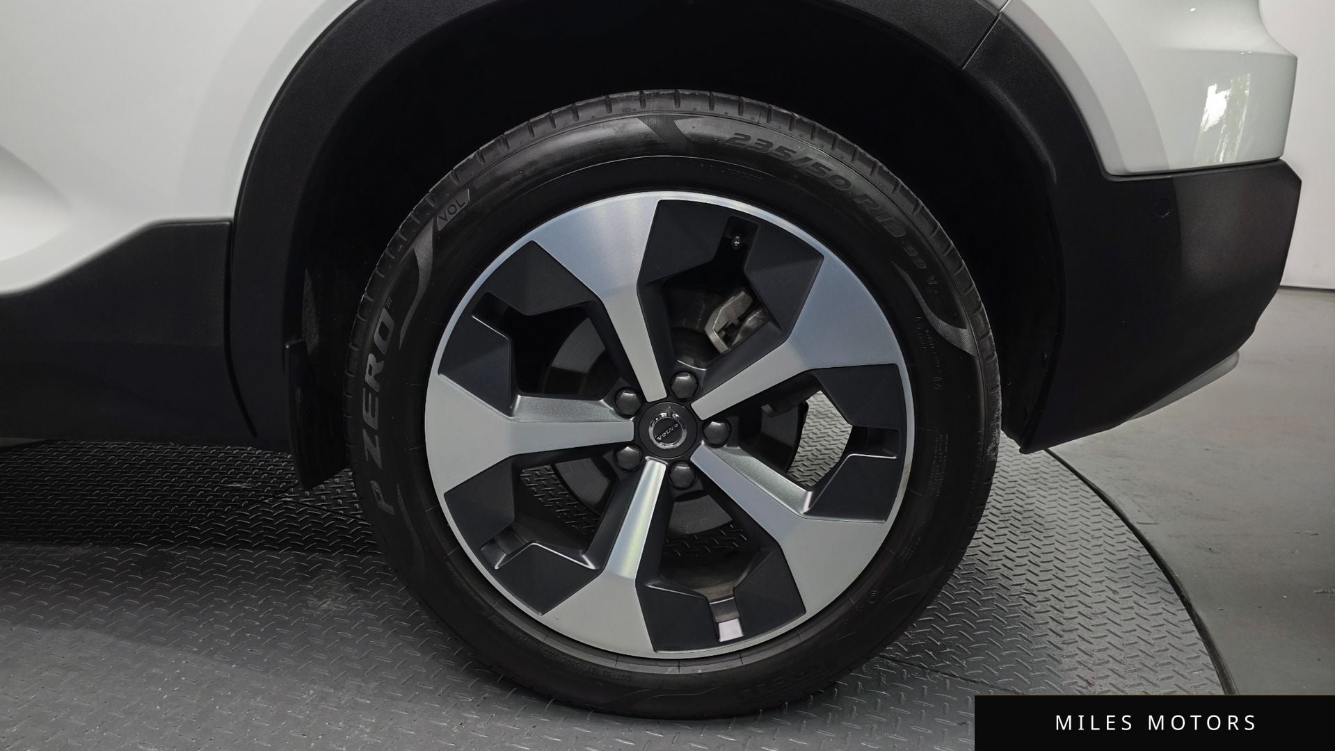 Volvo XC40 2024 — миниатюра 6
