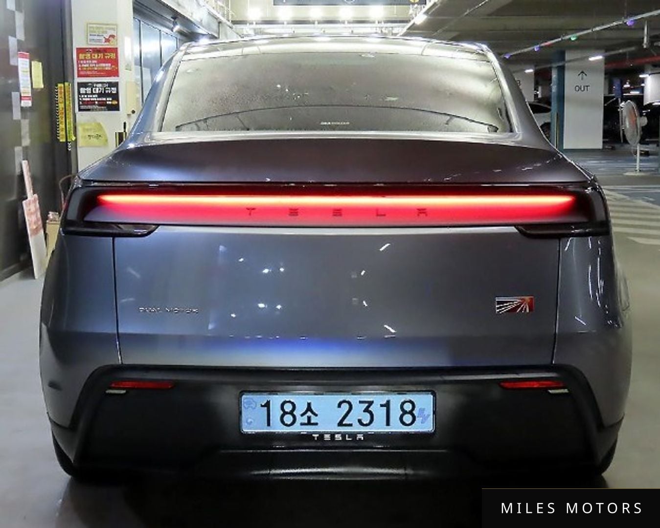 Tesla Model Y 2025 — миниатюра 5