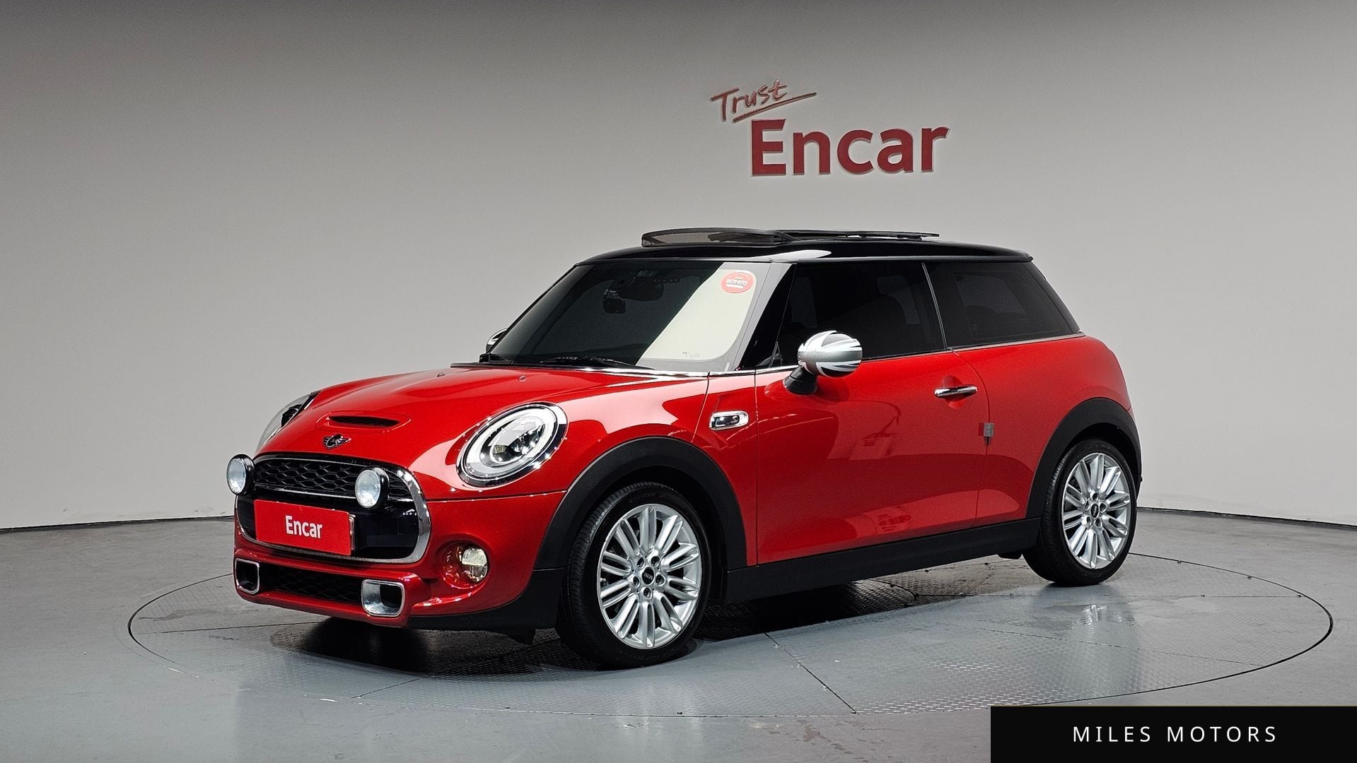 MINI Cooper 2015 — фото 1 из 12