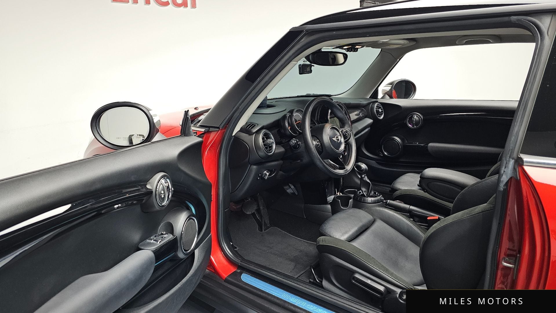 MINI Cooper 2015 — миниатюра 10