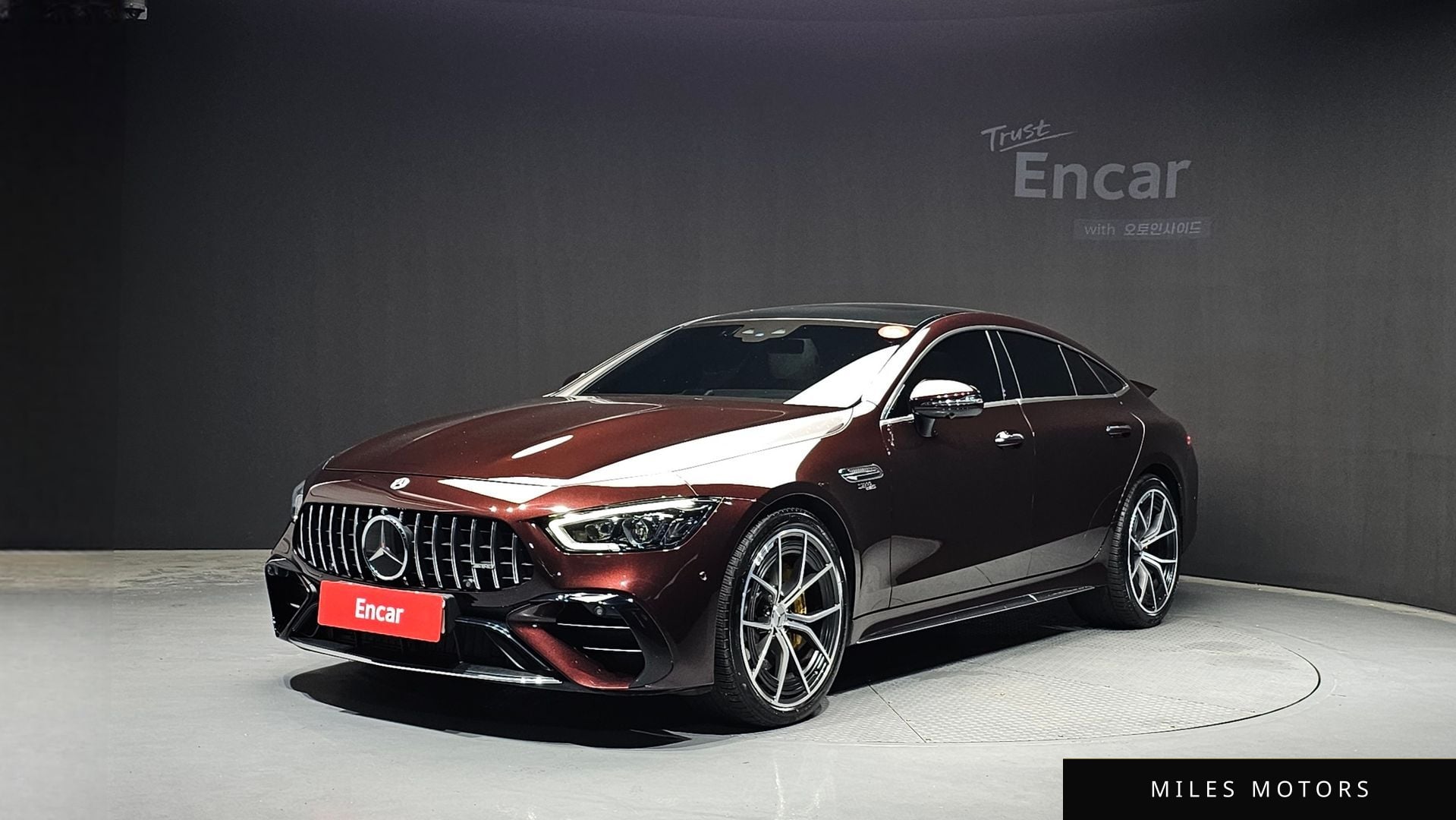 Mercedes-Benz AMG GT 2022 — фото 1 из 12