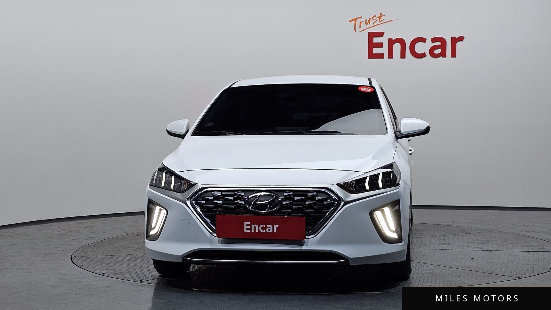 Hyundai Ioniq 2020 — миниатюра 3