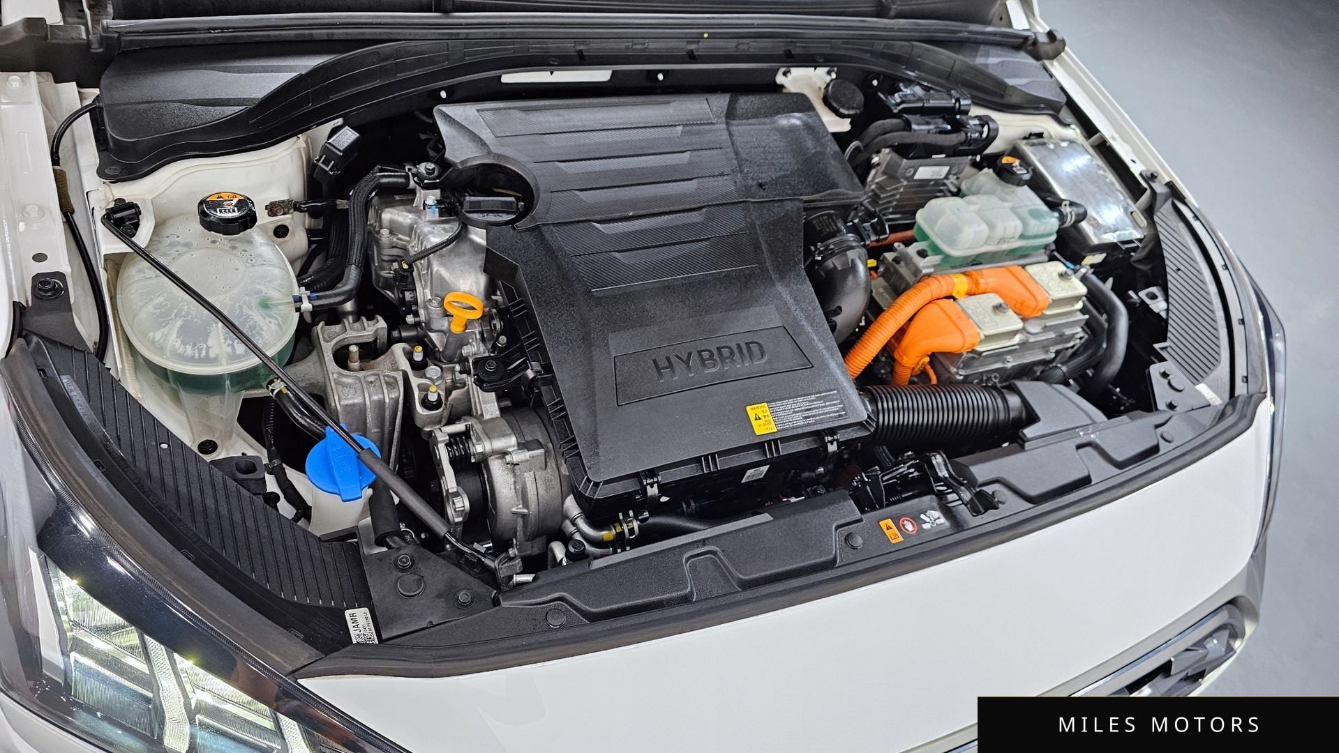 Hyundai Ioniq 2020 — миниатюра 6
