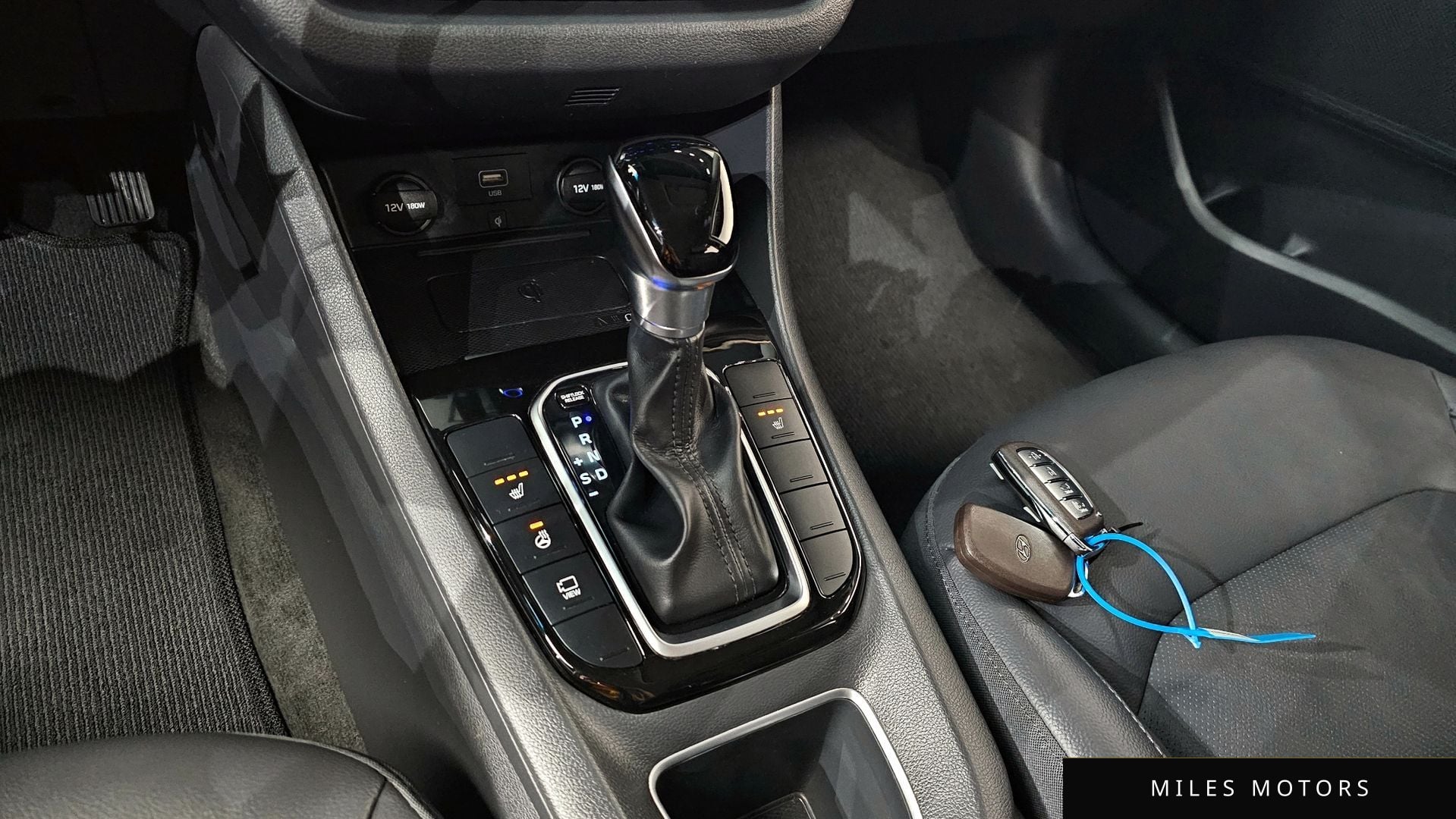 Hyundai Ioniq 2020 — миниатюра 12