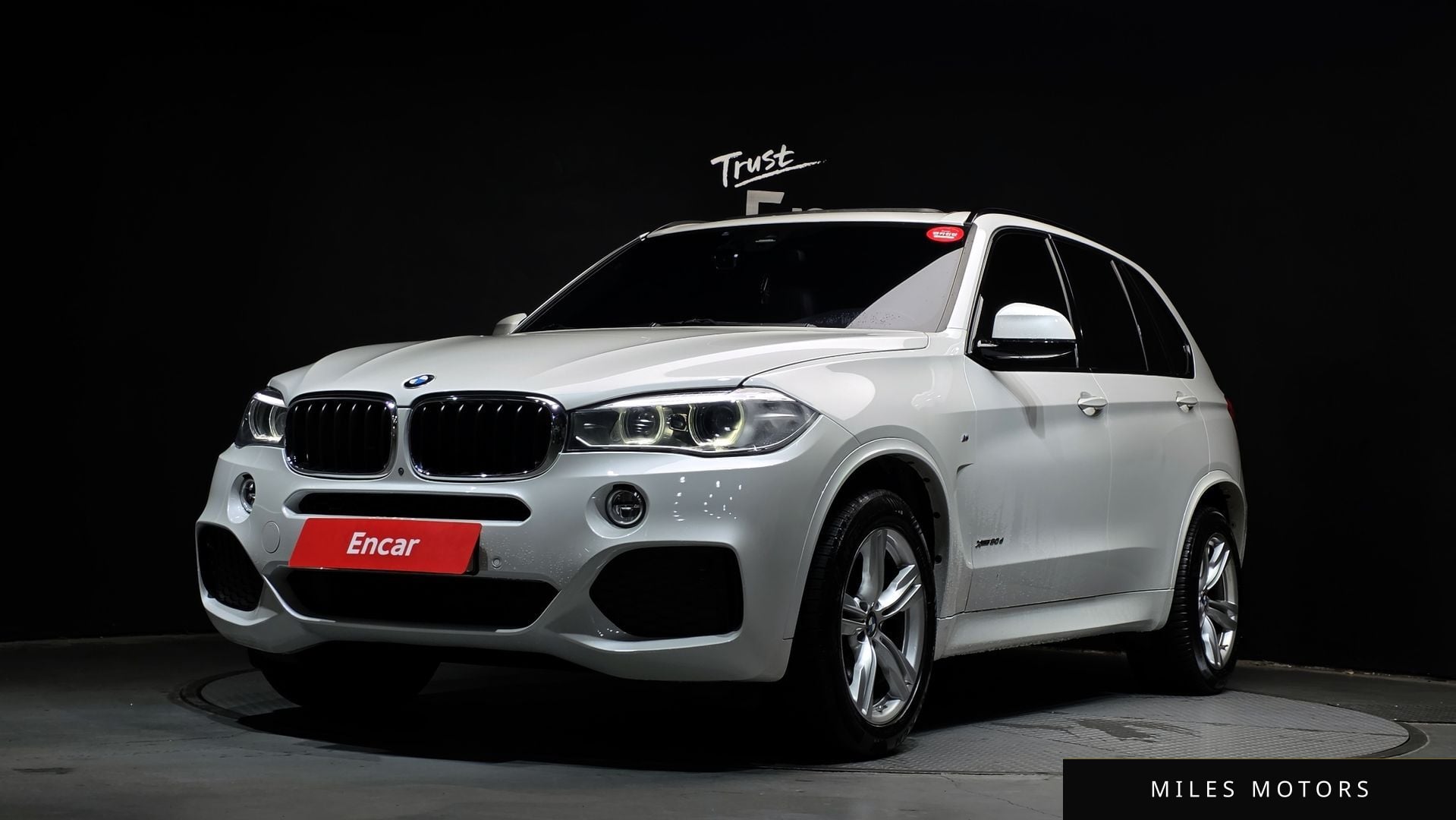 BMW X5 (F15) 2018 — фото 1 из 12