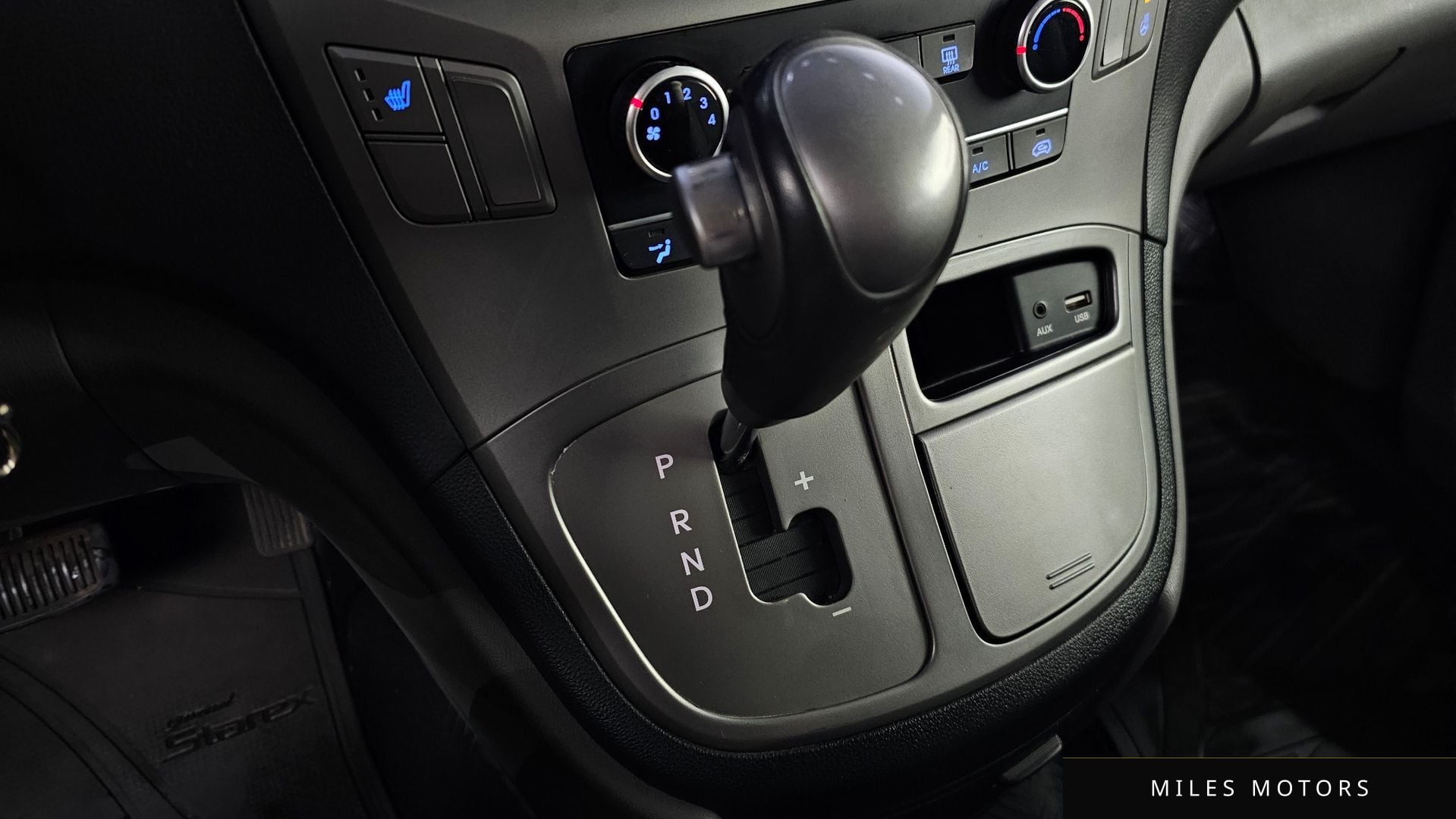 Hyundai Starex 2017 — миниатюра 12