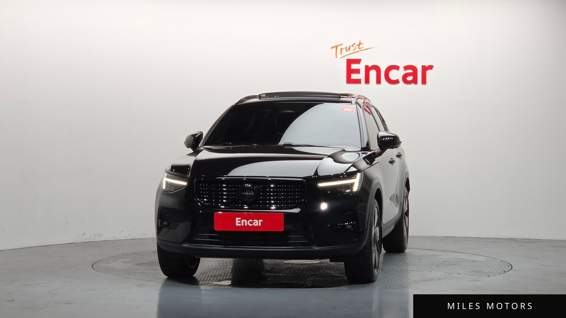 Volvo XC40 2025 — миниатюра 3