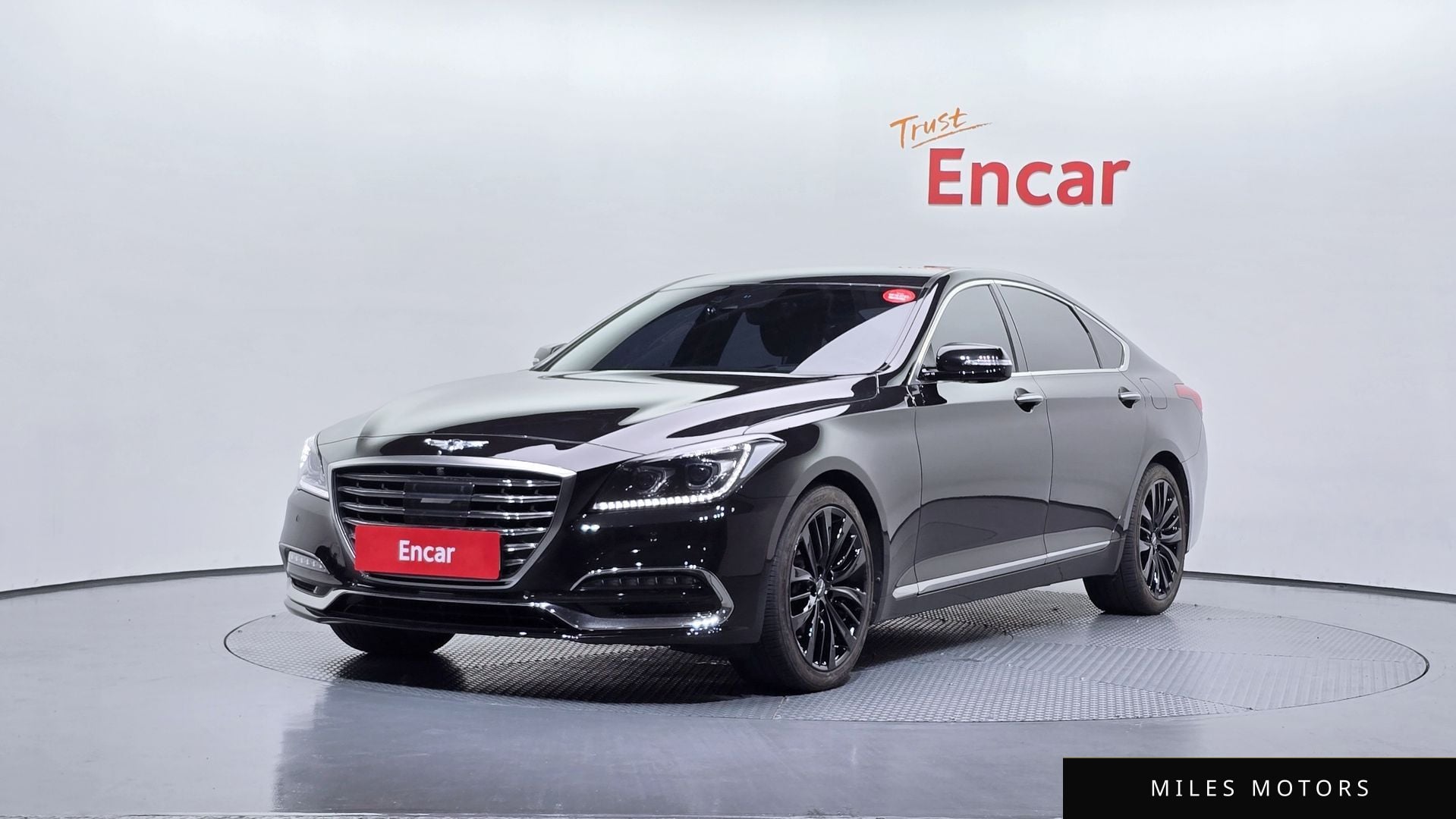Genesis G80 2018 — фото 1 из 12
