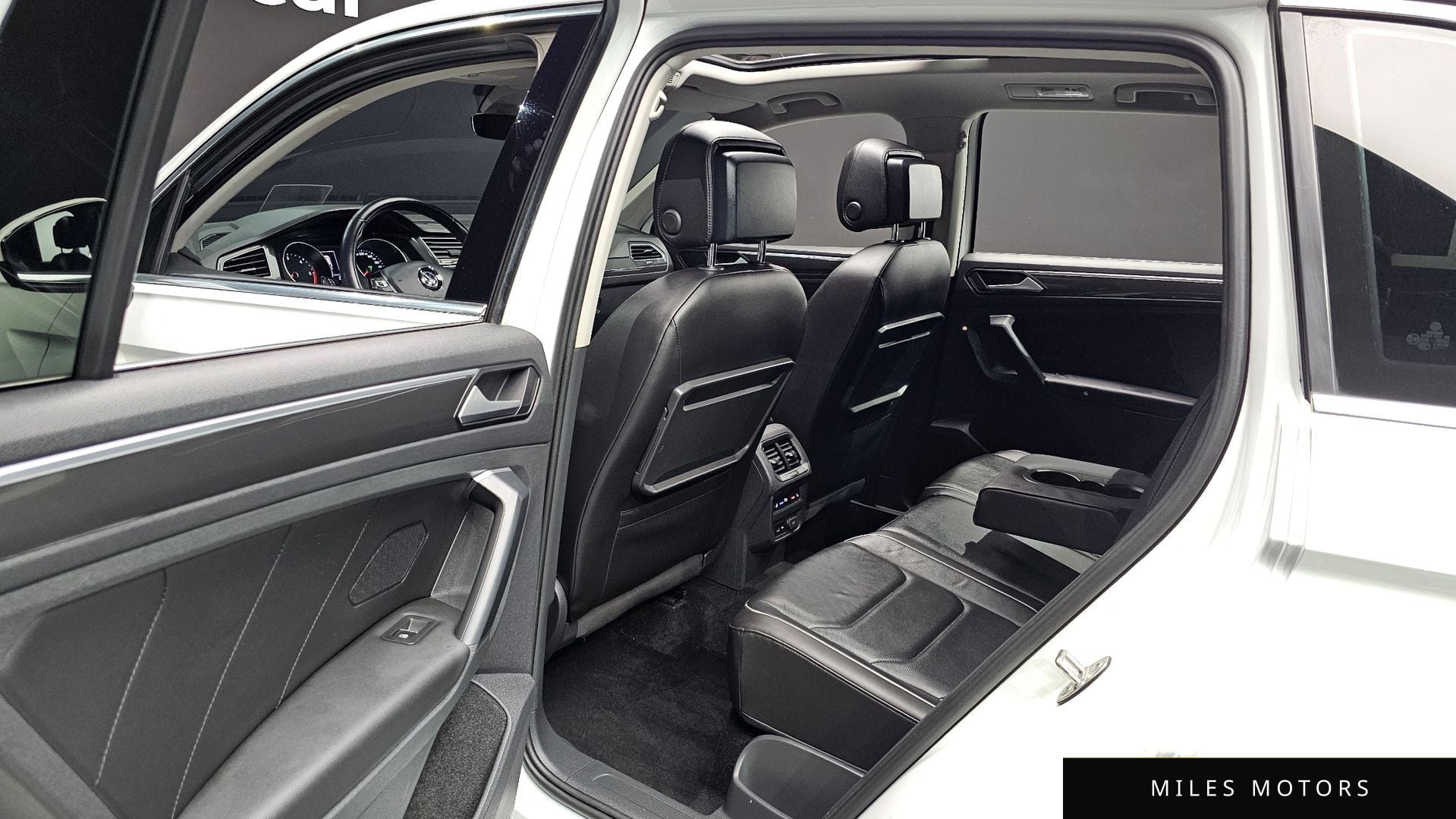Volkswagen Tiguan 2020 — миниатюра 11