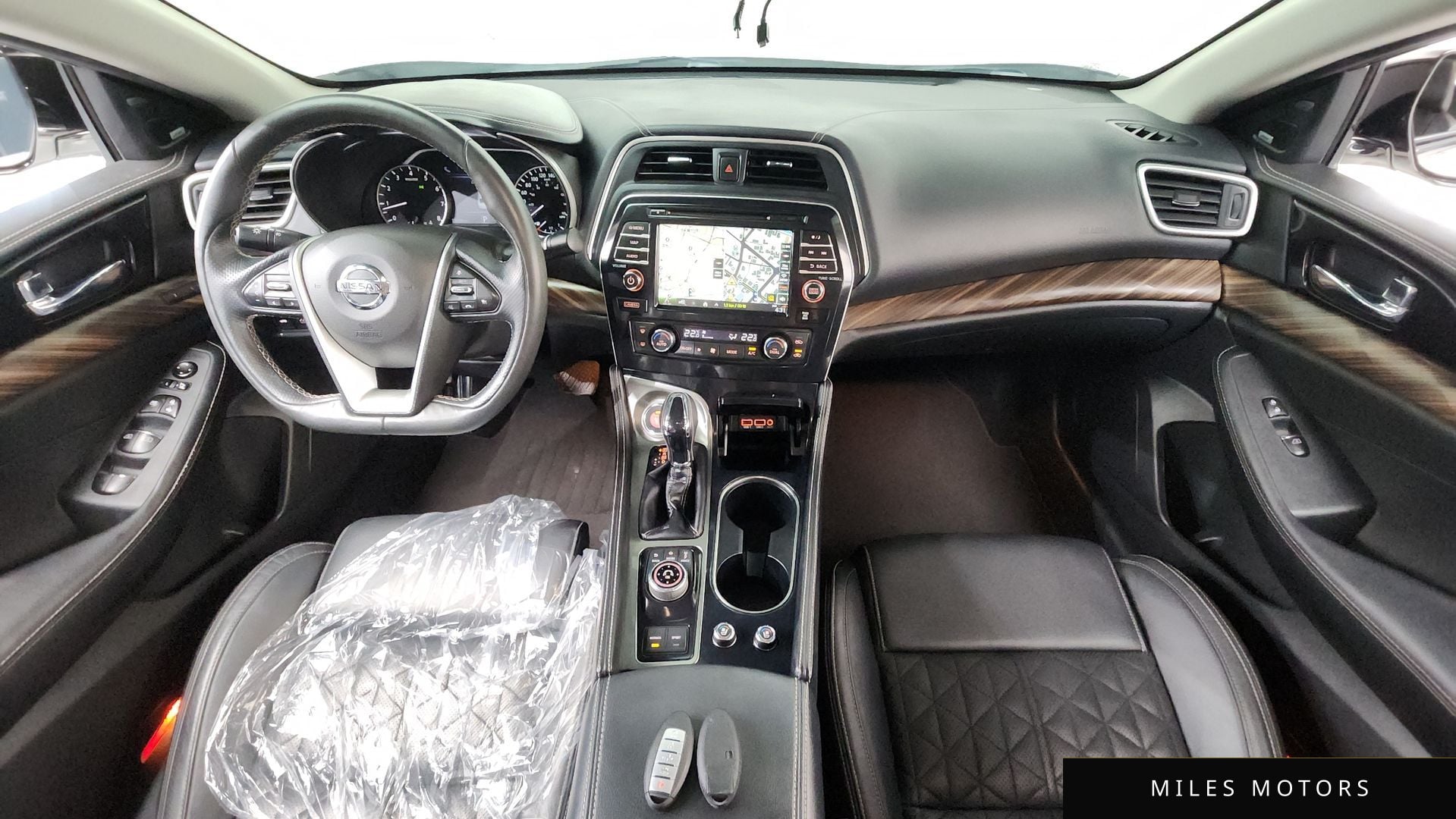 Nissan Maxima 2018 — миниатюра 10